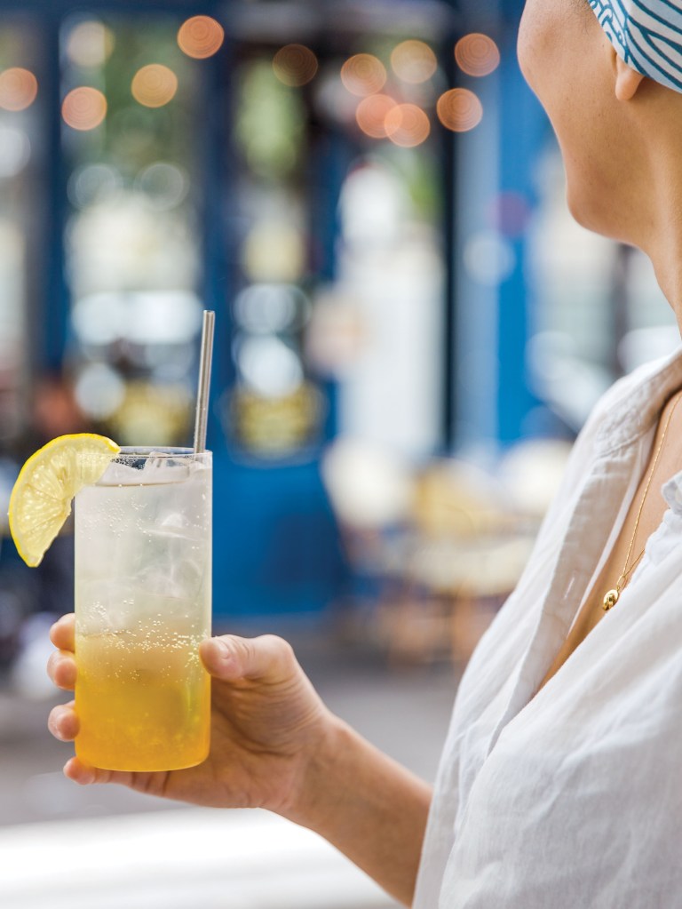 6 Easy Cocktails to Make This Weekend––Plus, 3 Canned Drinks If You’re Short on Time