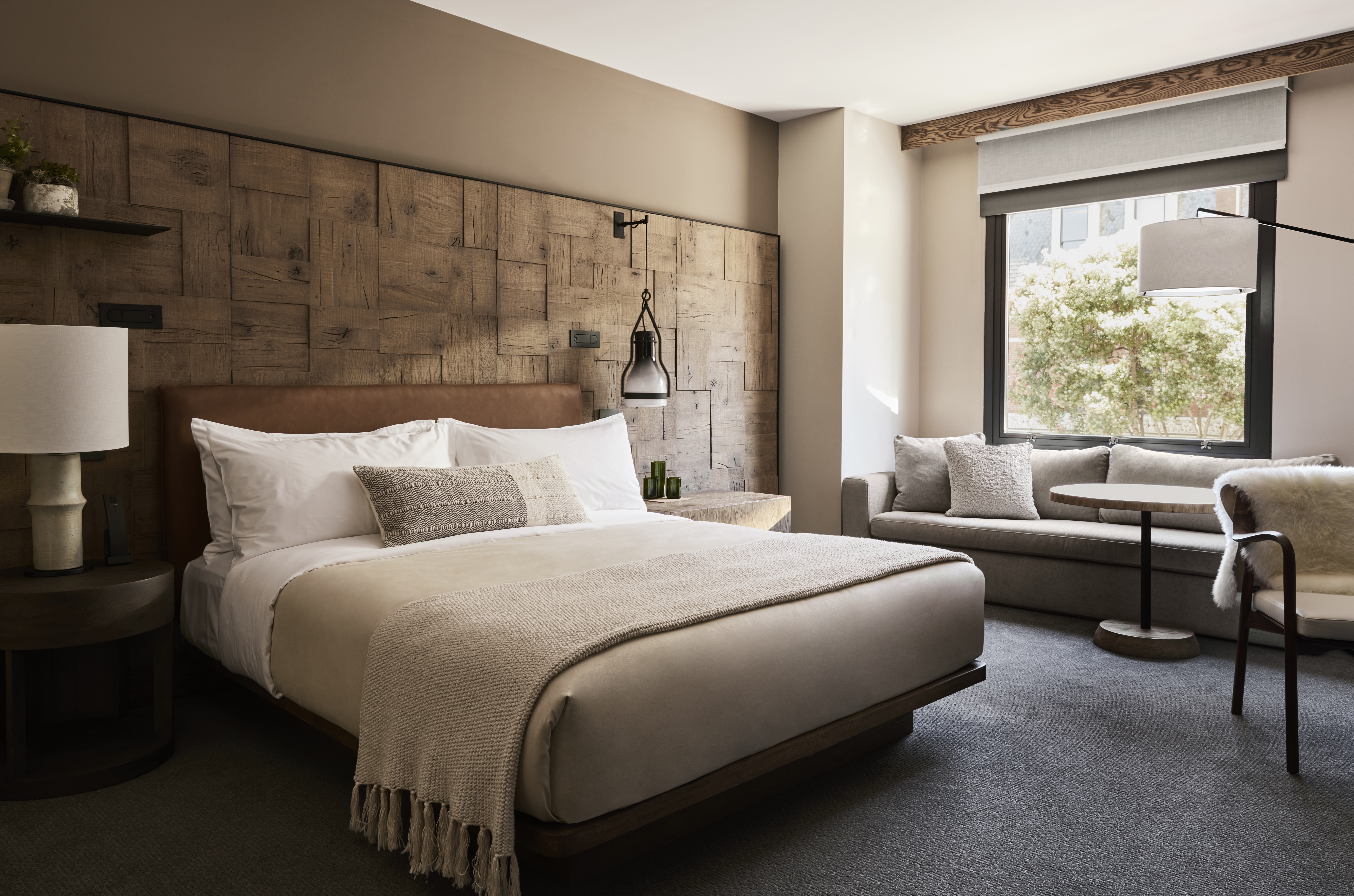 1-hotel-sf-king-guest-room