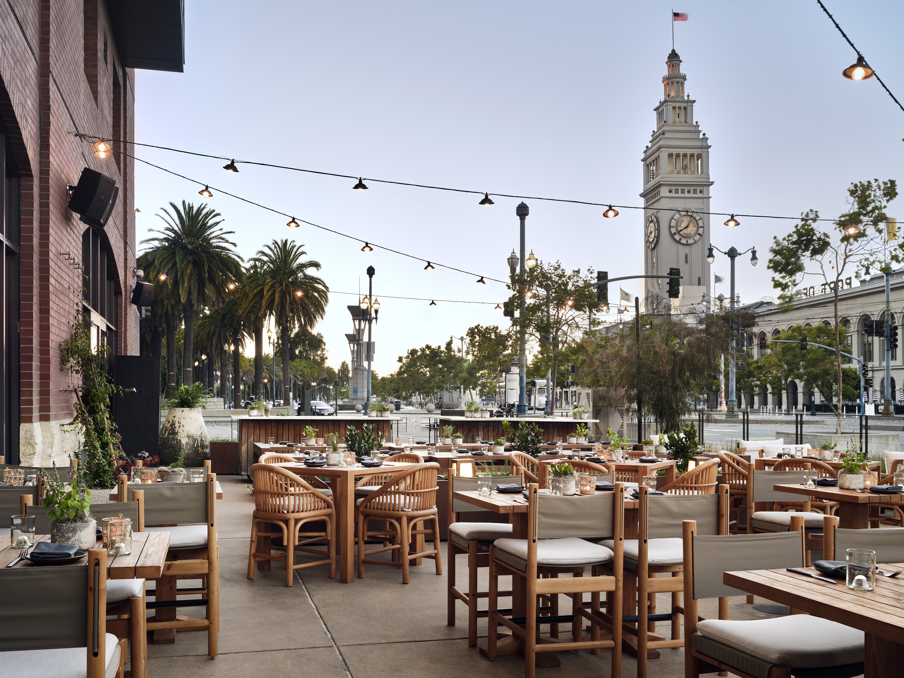 1-hotel-sf-terrene-patio