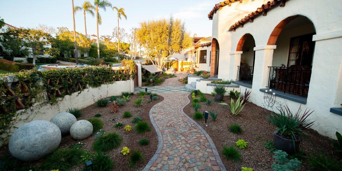 Sara Bendrick Landscape Design