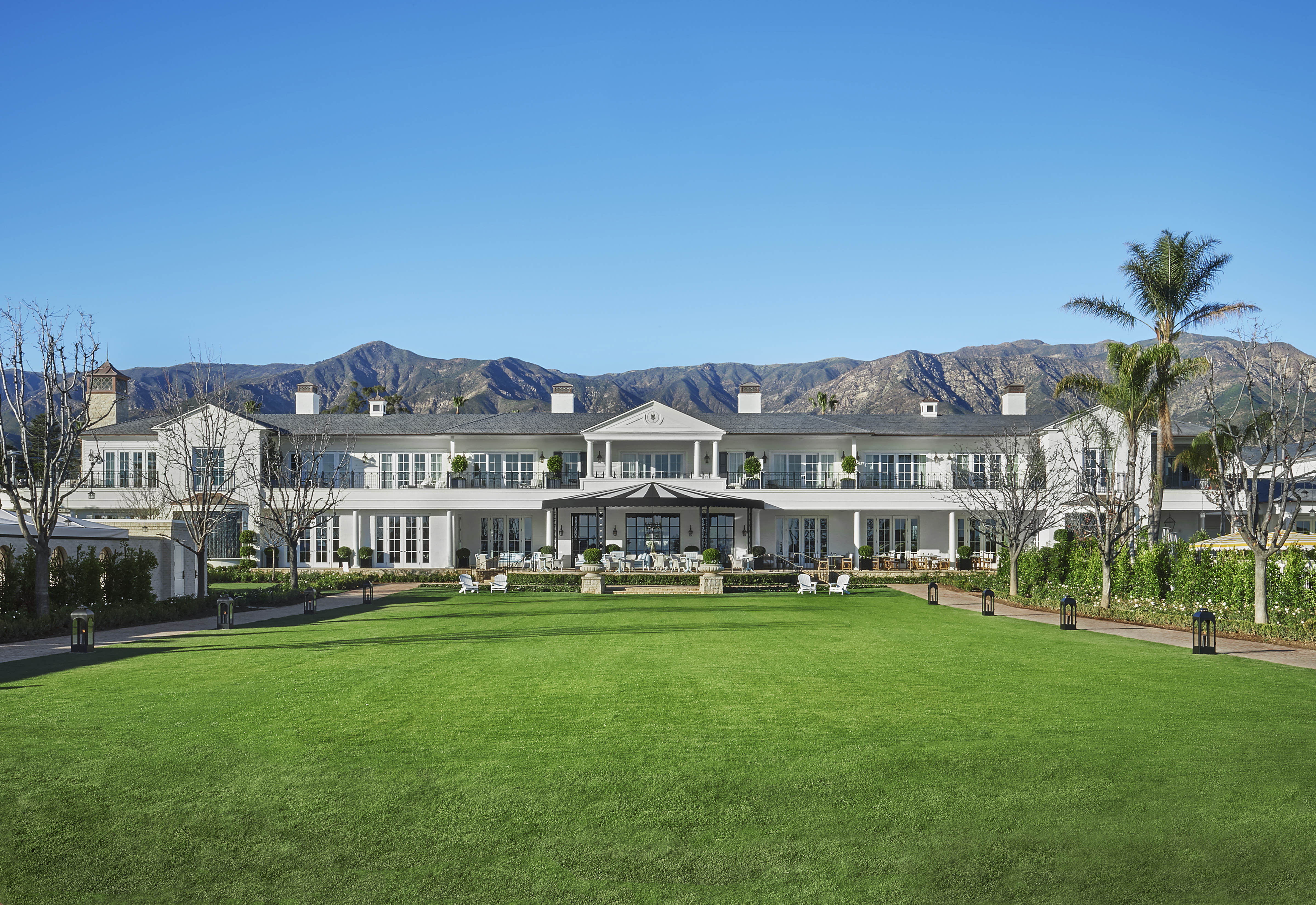 107128320-h1-manorhousegreatlawnday-2