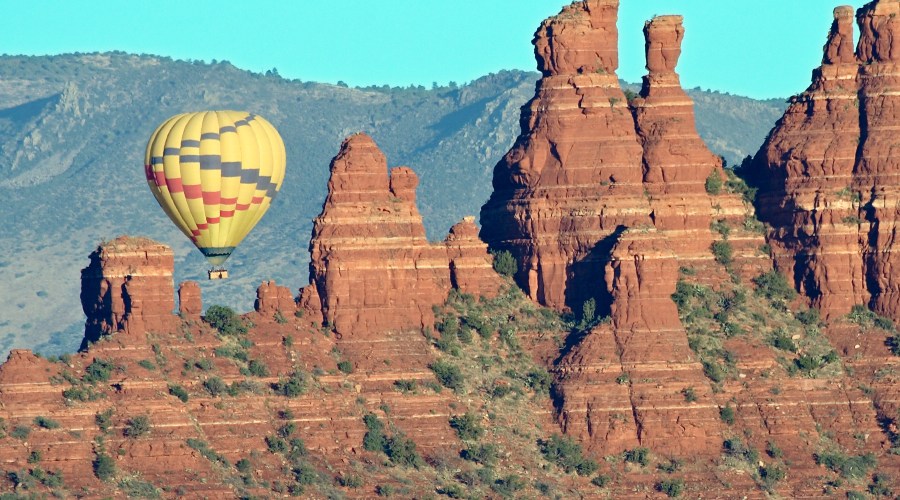 fly-up-up-and-away-over-sedona-arizona