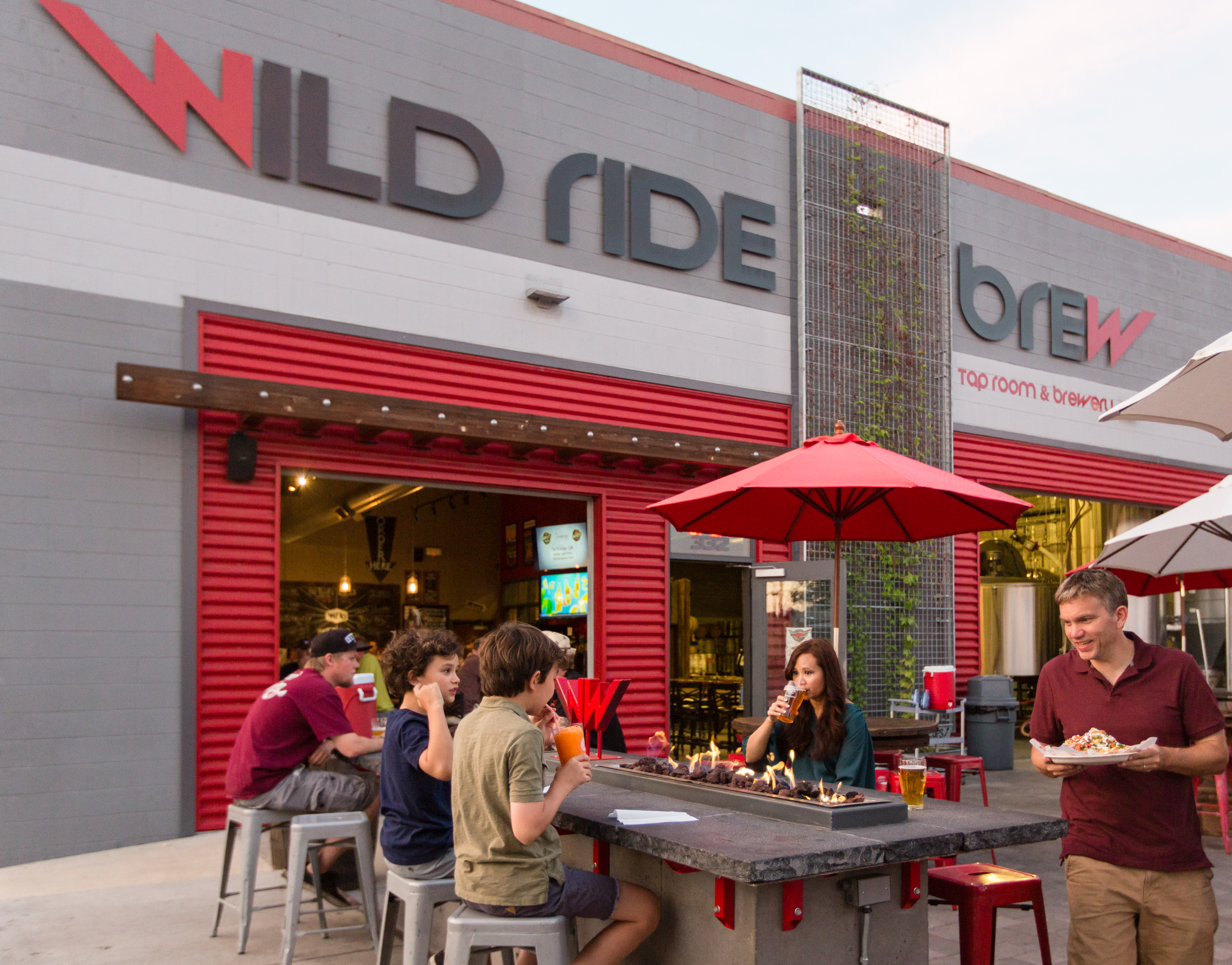 159552-outdoor-adventure-travel-photography-by-steve-heinrichs_-54