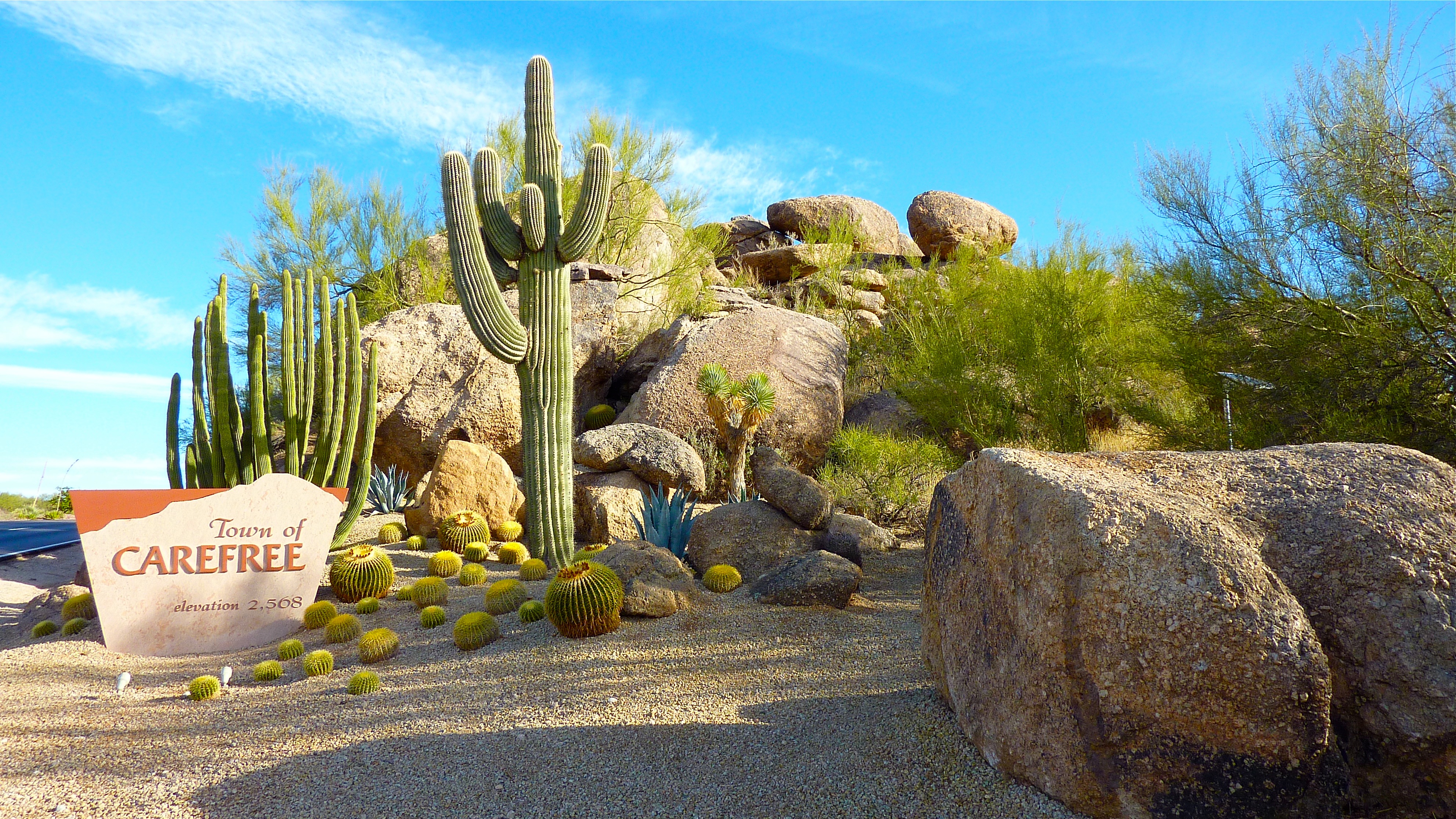 159962-town-entry-signage