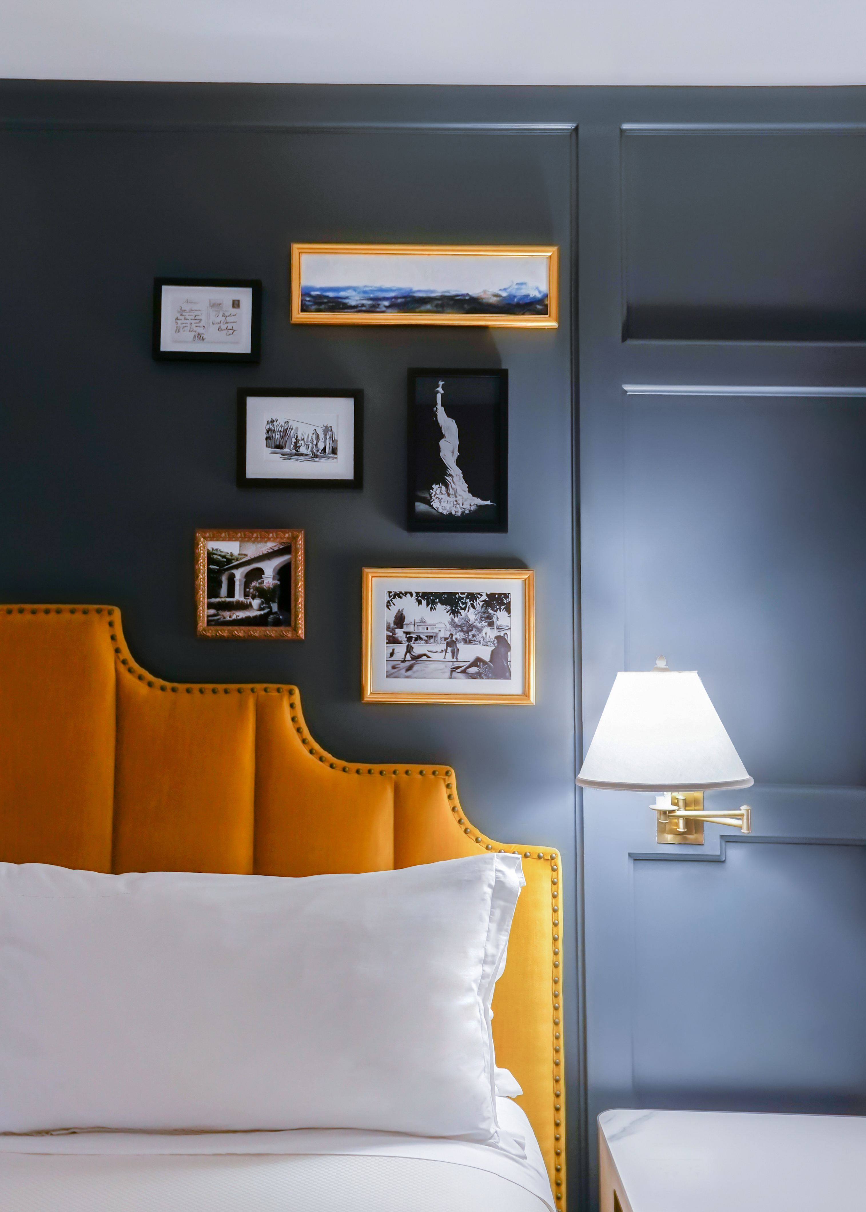 details-of-a-hollywood-themed-guest-room-designed-by-hba