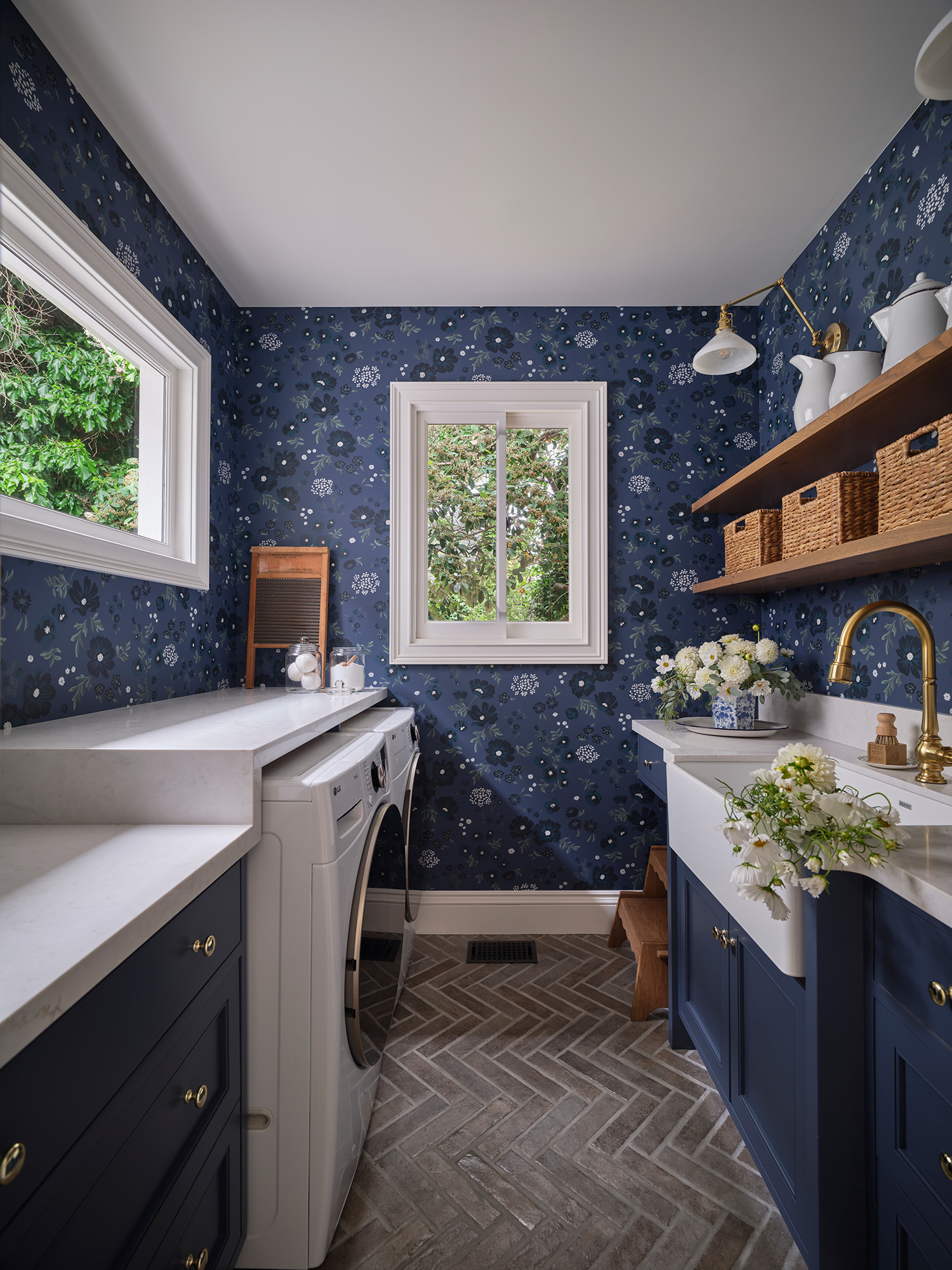 Laundry Room in Mendocino Italianate House by Atelier Julienne