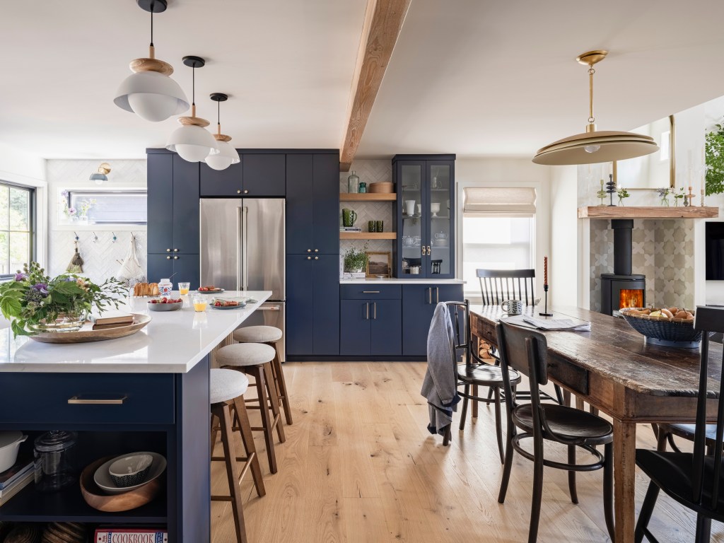 7 Unexpected Paint Colors West Coast Designers Secretly Love