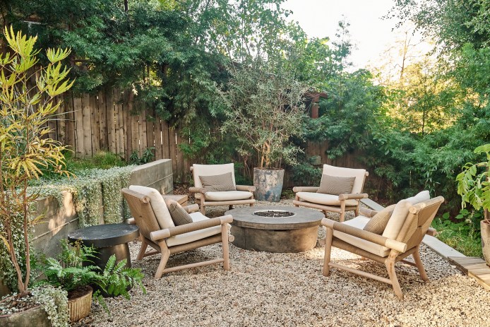 Firepit Terrace
