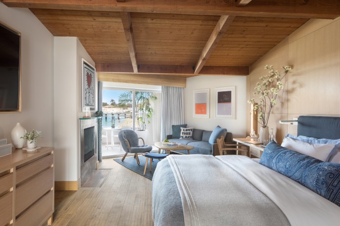 Hotel Room Malibu Beach Inn