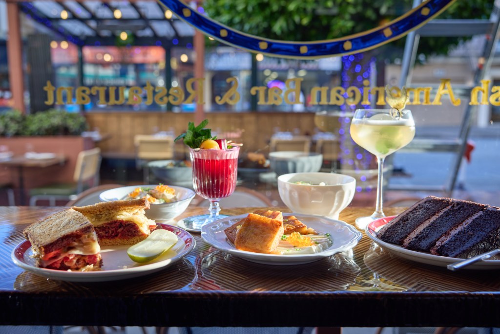 You Can Get Some of the Best Food in California at These Neo-Retro Diners
