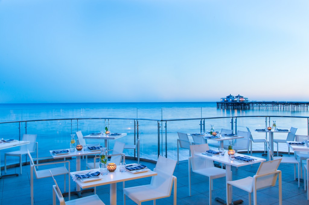 Outdoor Dining Malibu Beach Inn