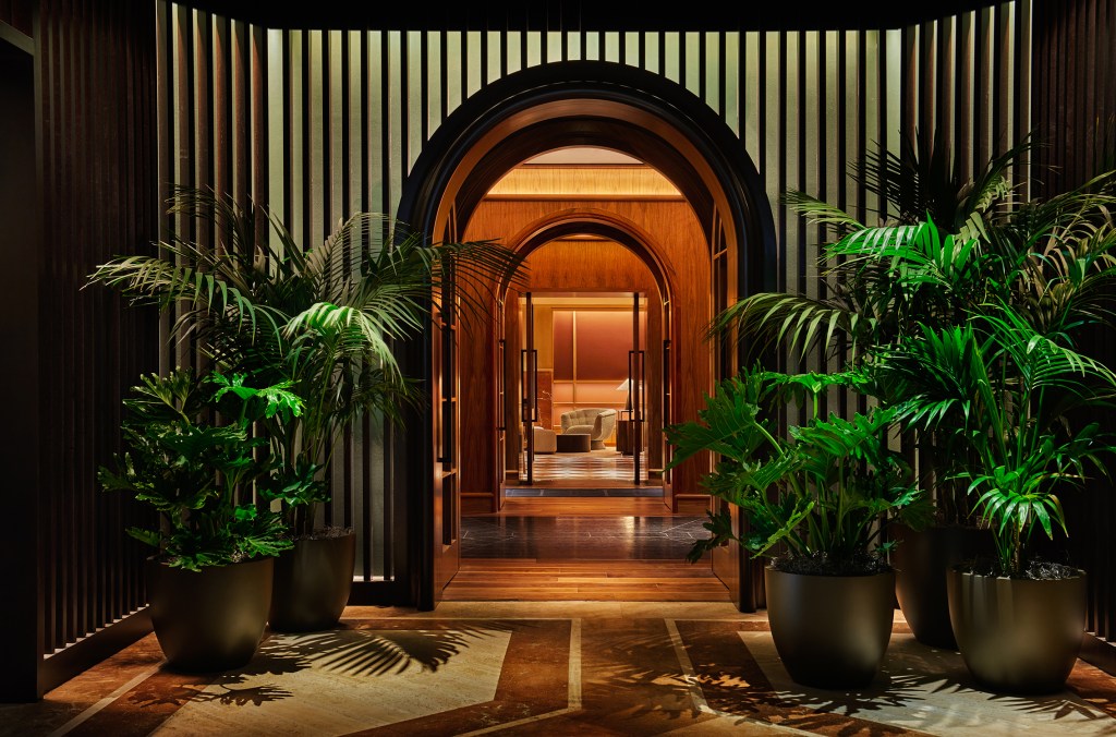 Entrance Elwood Club Pendry Newport Beach