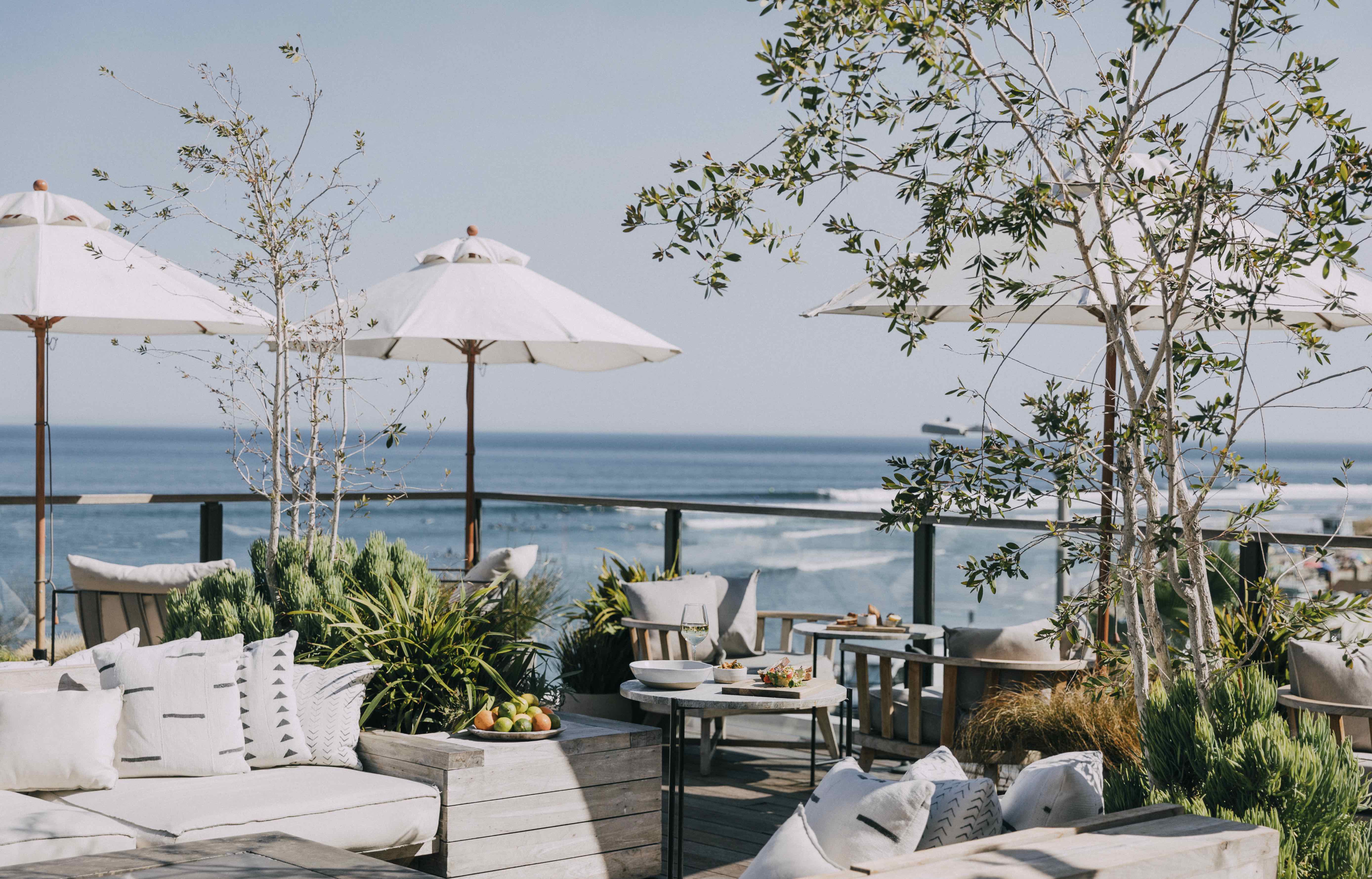 22-surfrider-roof-deck-horizontal-by-brecht-vant-hof