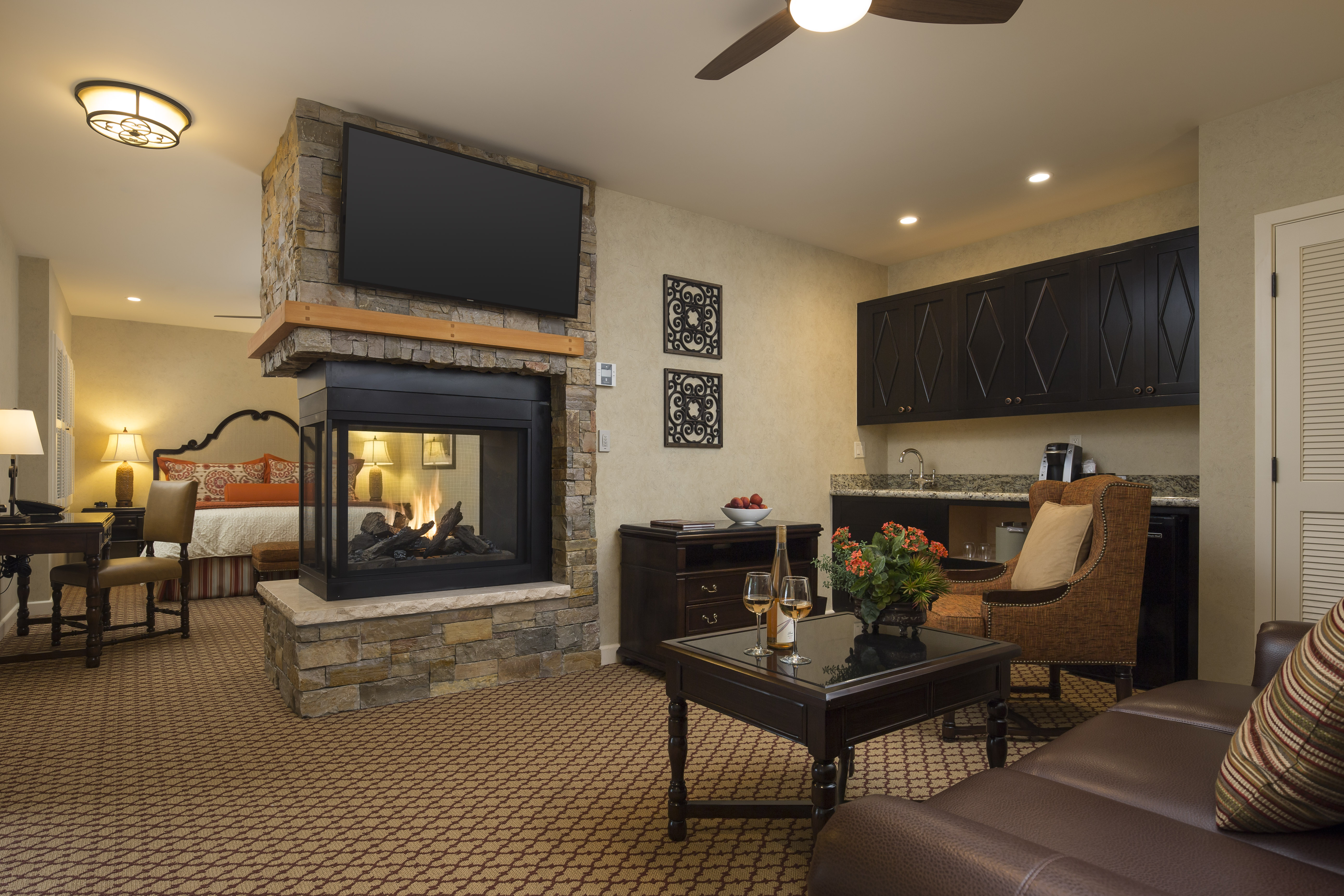 junior-suite-with-sofa-bed