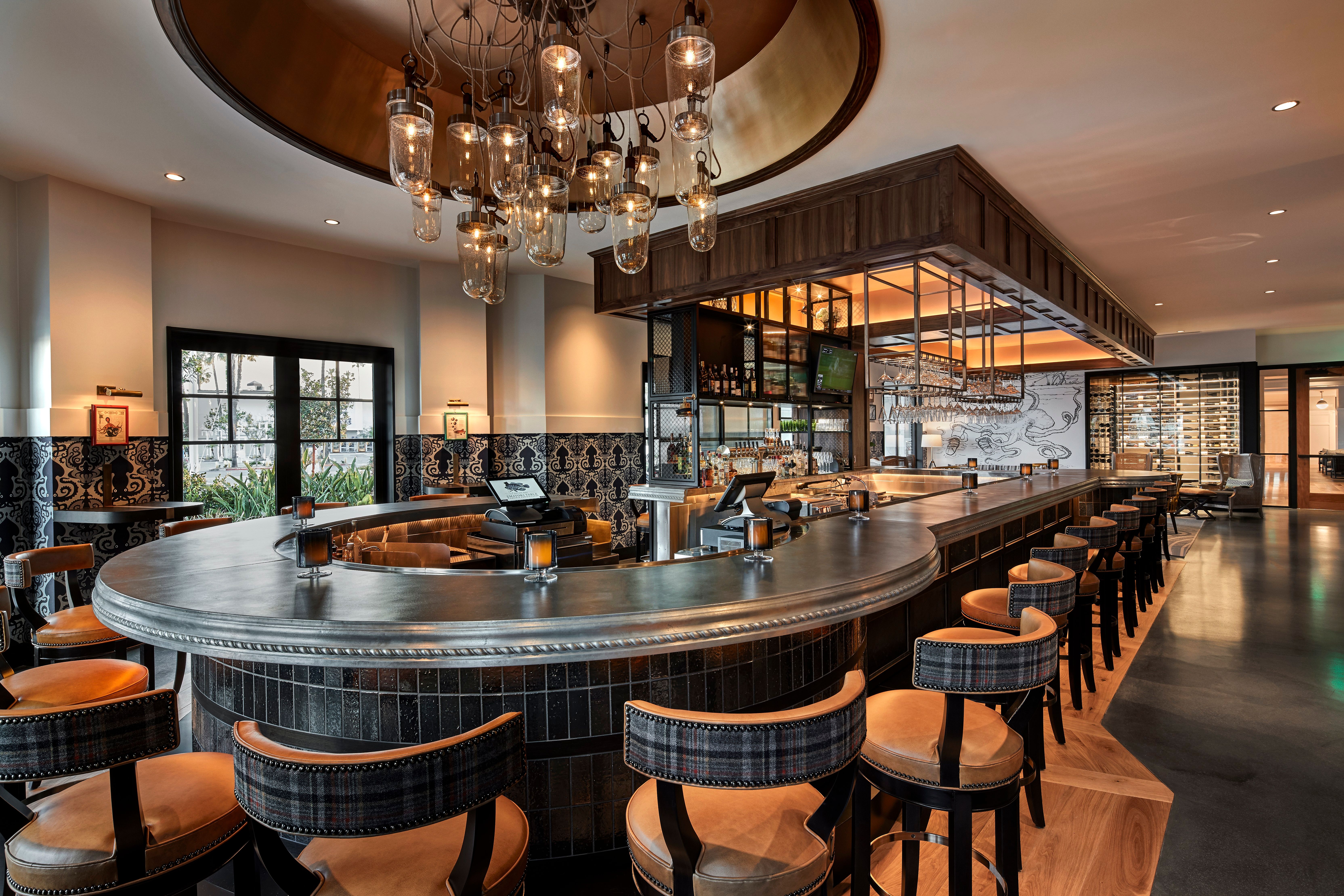 mayors-table-bar