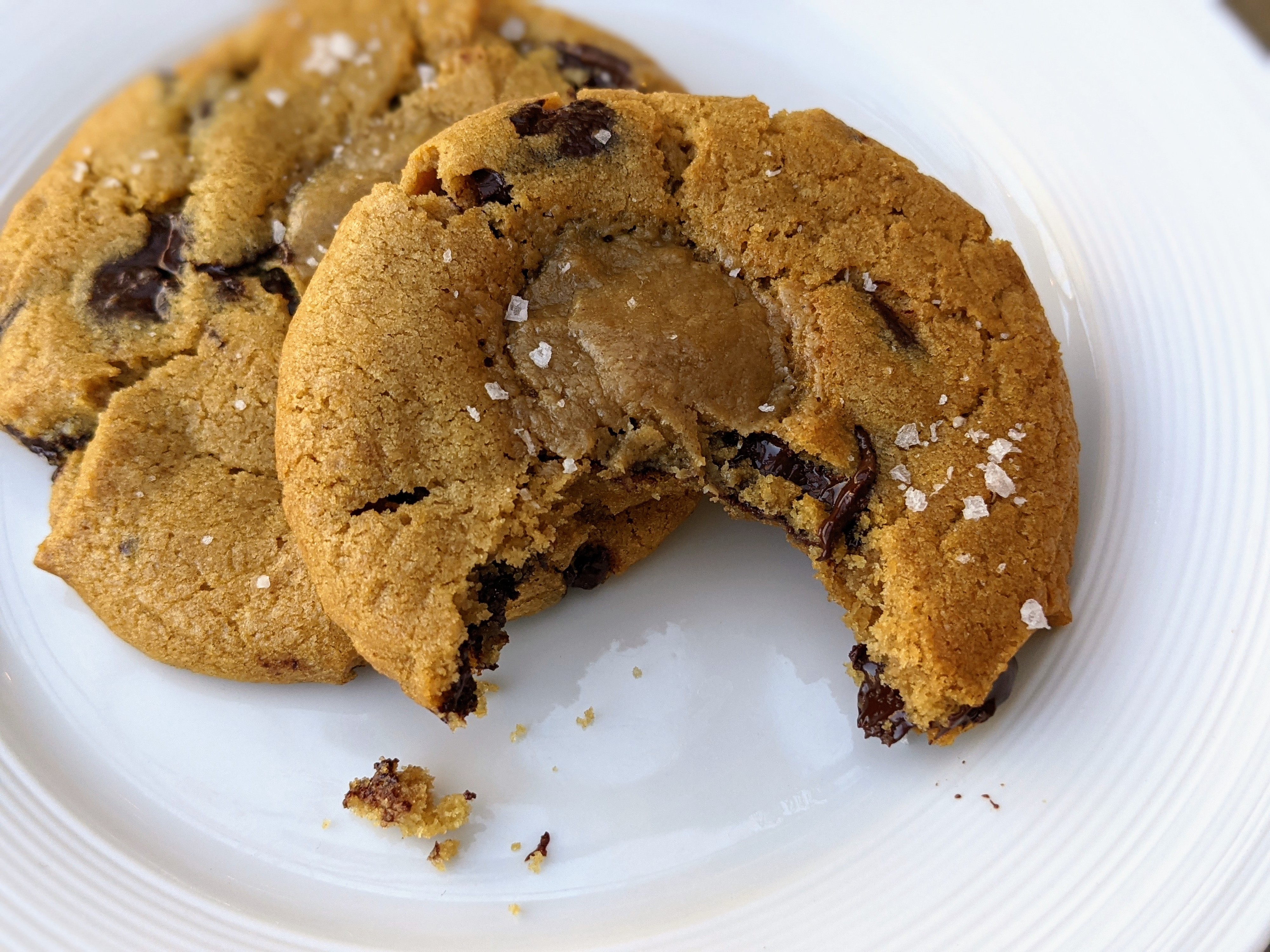 tahini-chocolate-chip-cookies