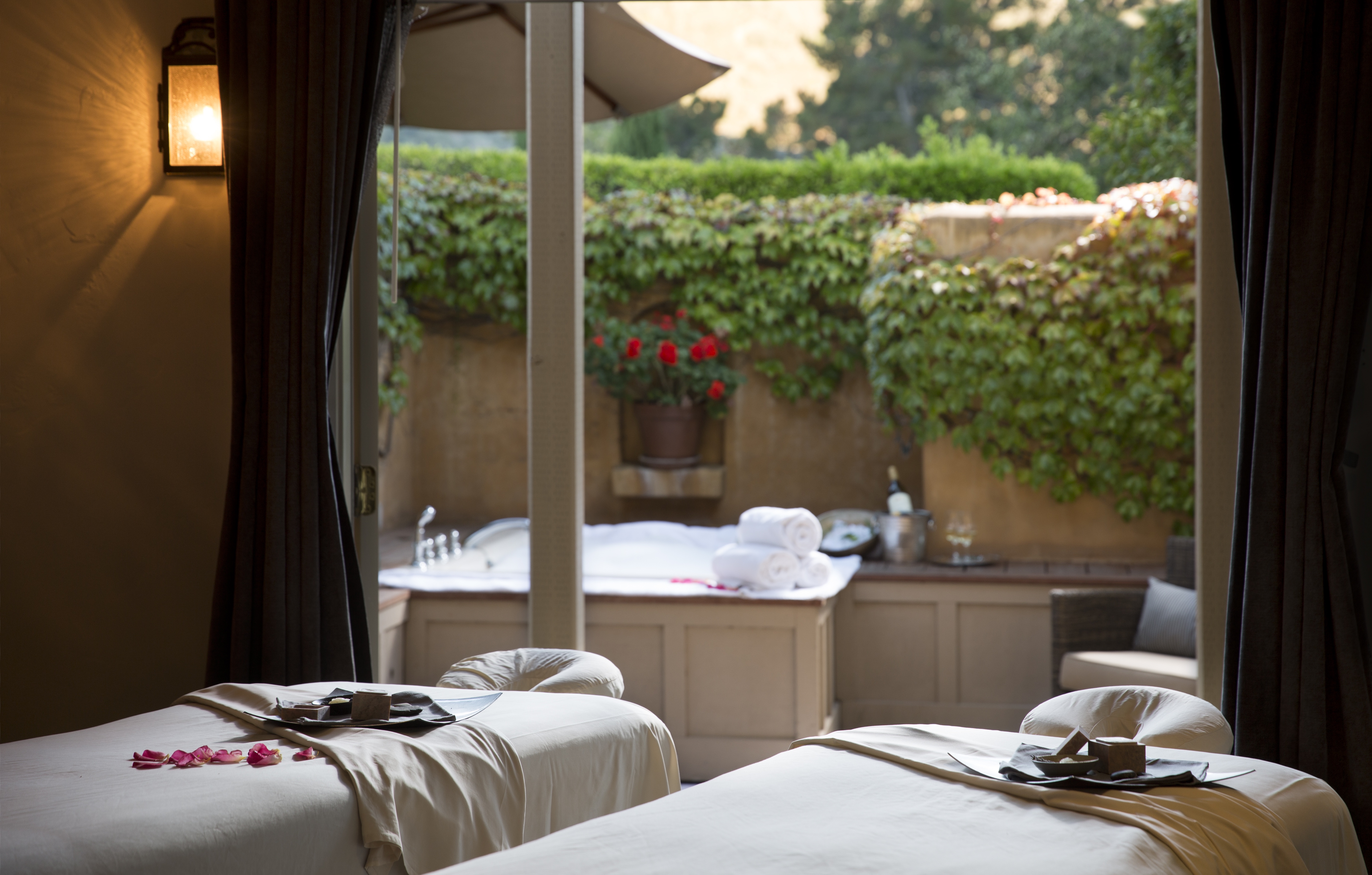 the-spa-at-bernardus-treatment-room