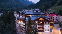 The Blake at Taos Ski Valley