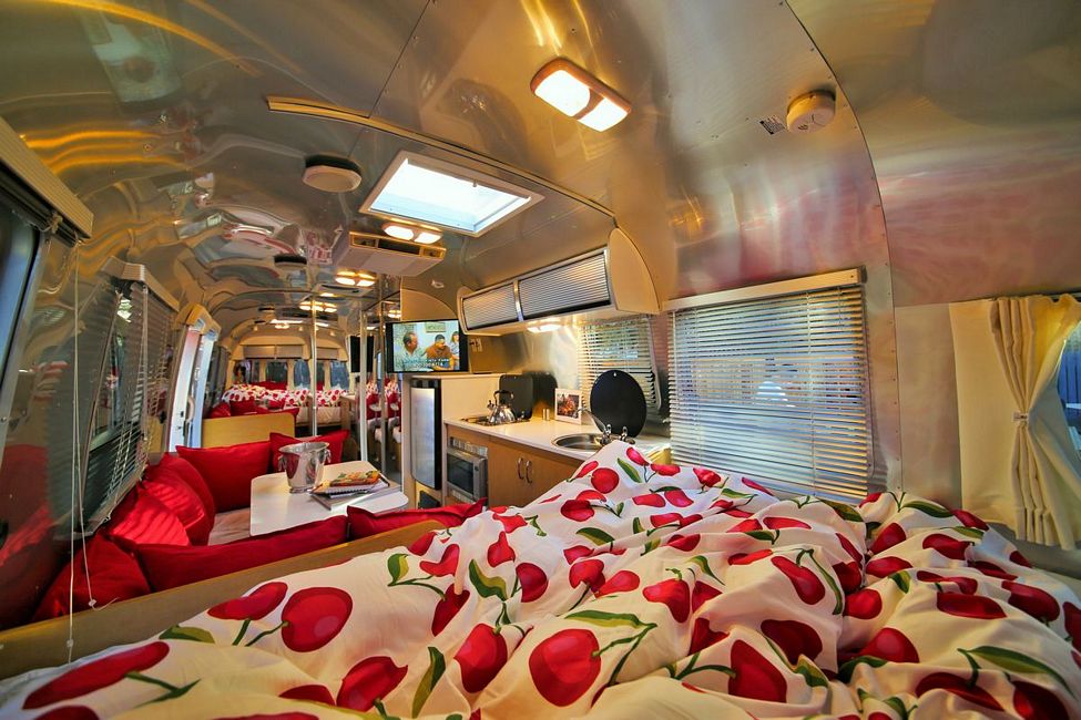 airstream-travel-trailer-interior
