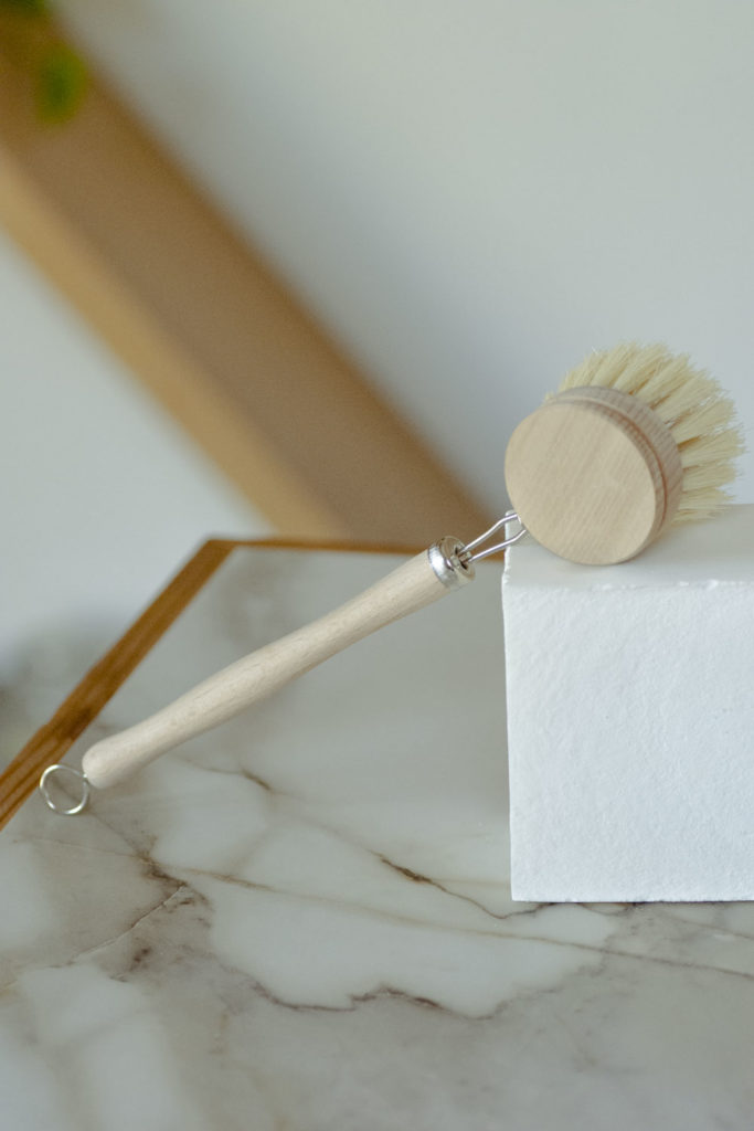 No Tox Life Dish Brush