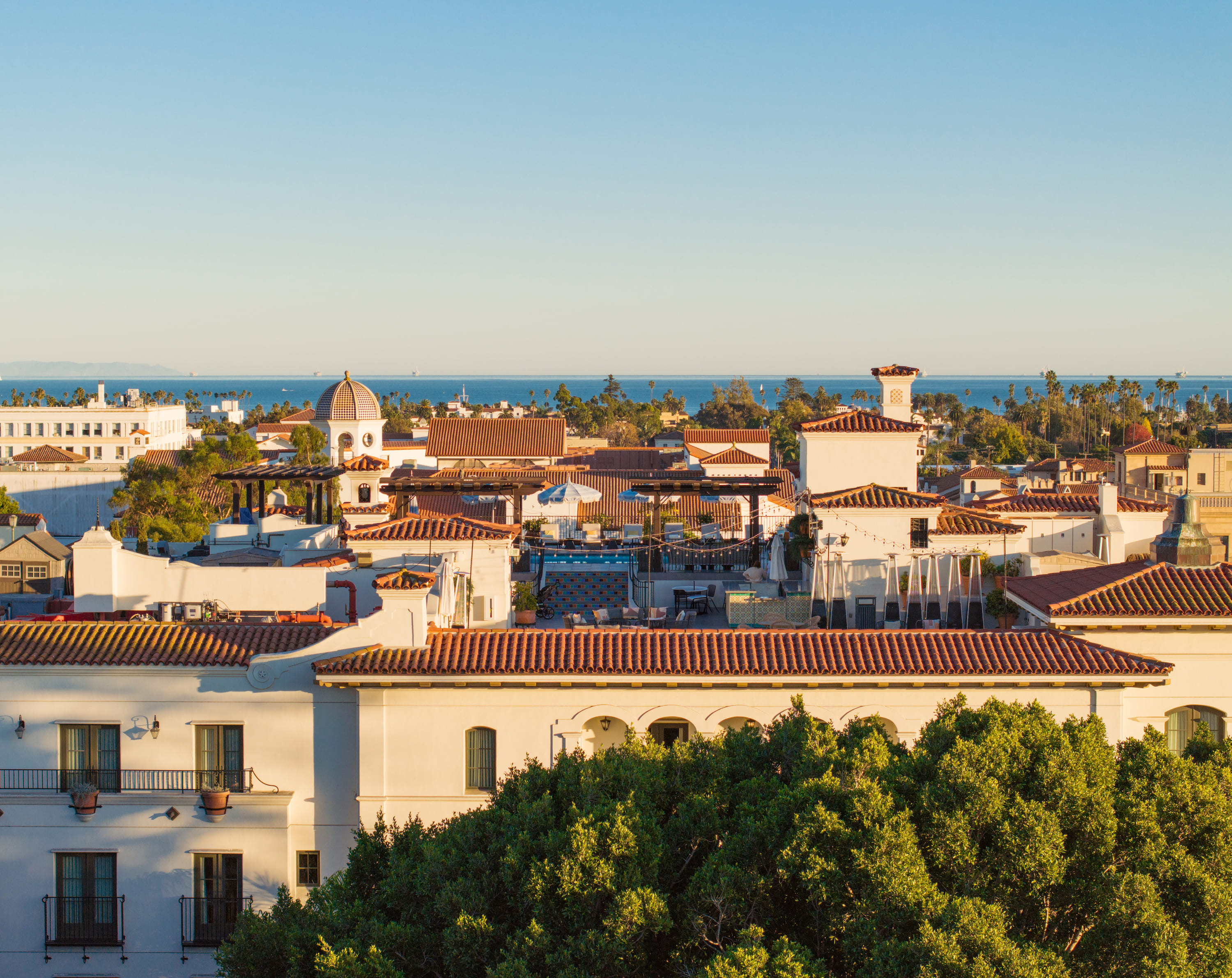 aerial-view-of-the-kimpton-canary