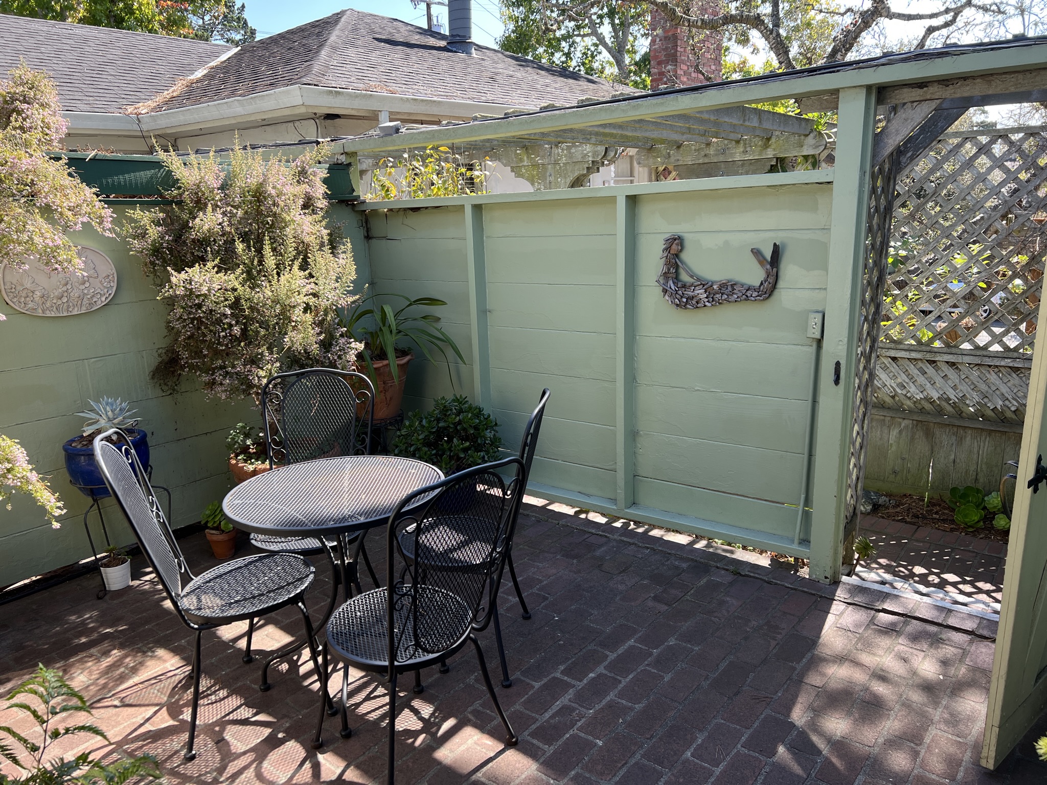 60028f94-6a87-44a7-9159-9226ba413a3d