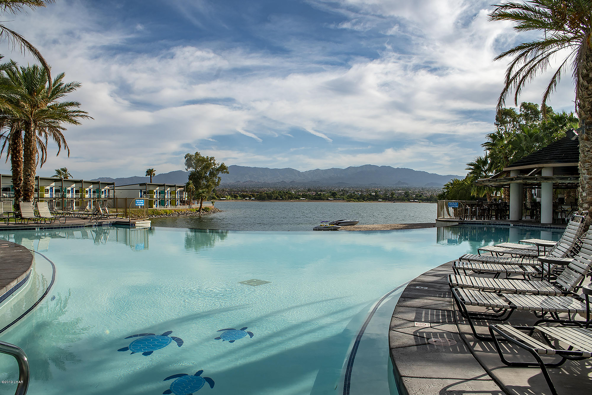 nautical-beachfront-resort