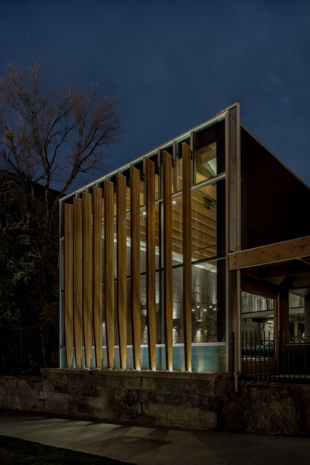 the-family-jones-spirit-house-exterior