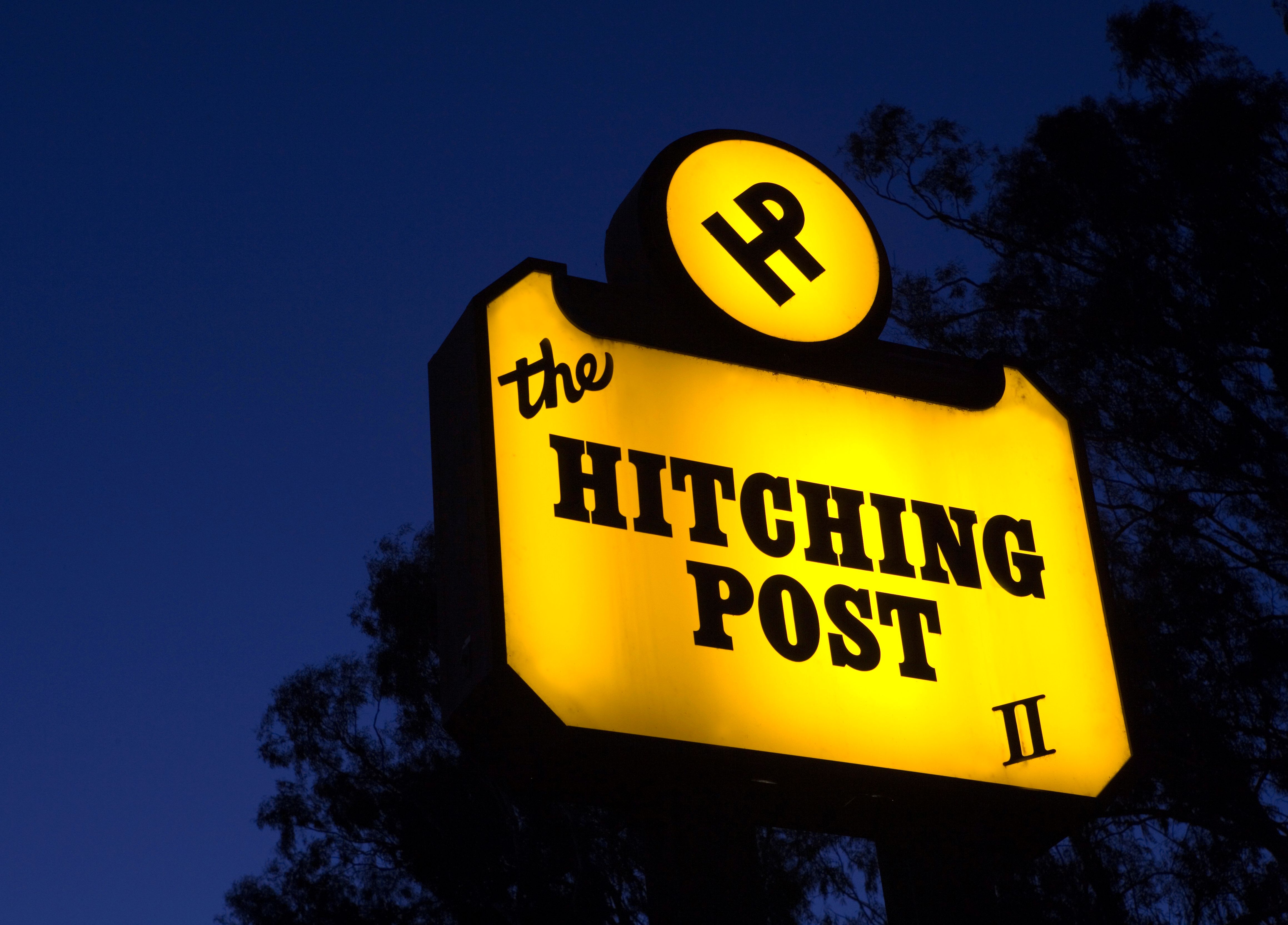 hitching-post-marquee