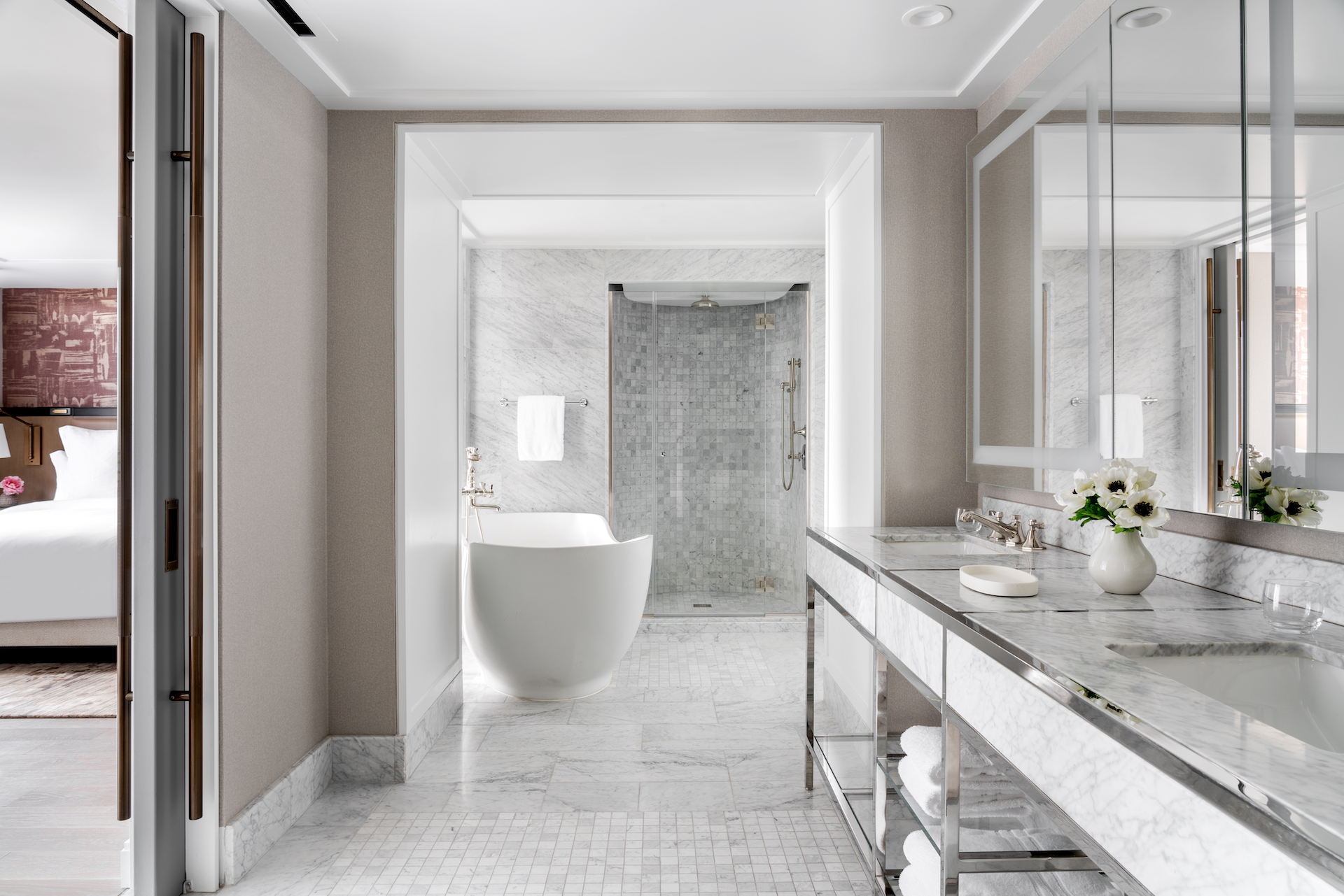 9-mb-four-seasons-hotel-san-francisco-at-embarcadero-golden-gate-terrace-suite-bath