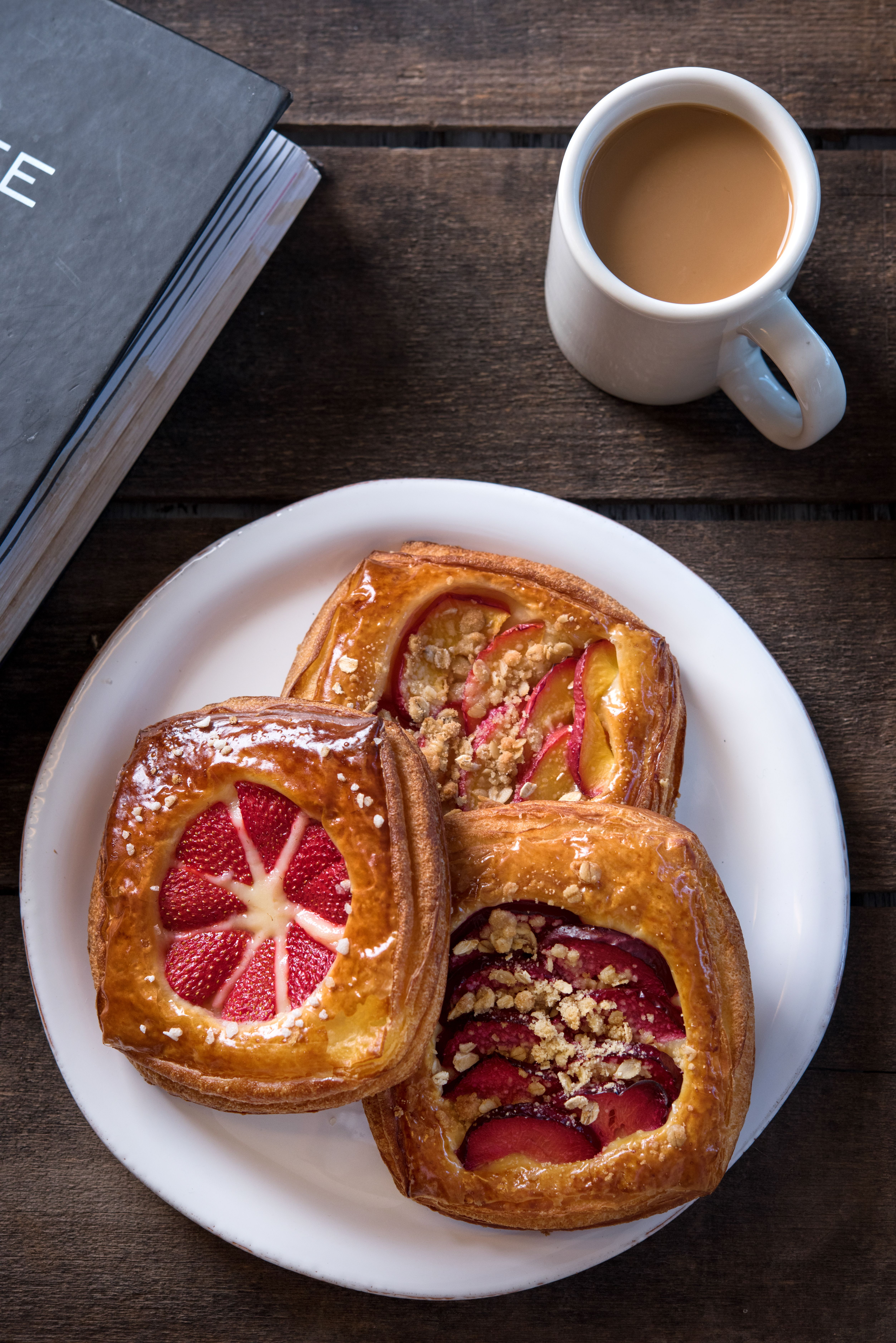 seasonal-fruit-pastries