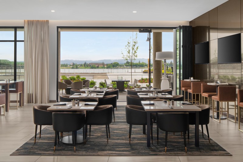 AC Hotel Vancouver Waterfront