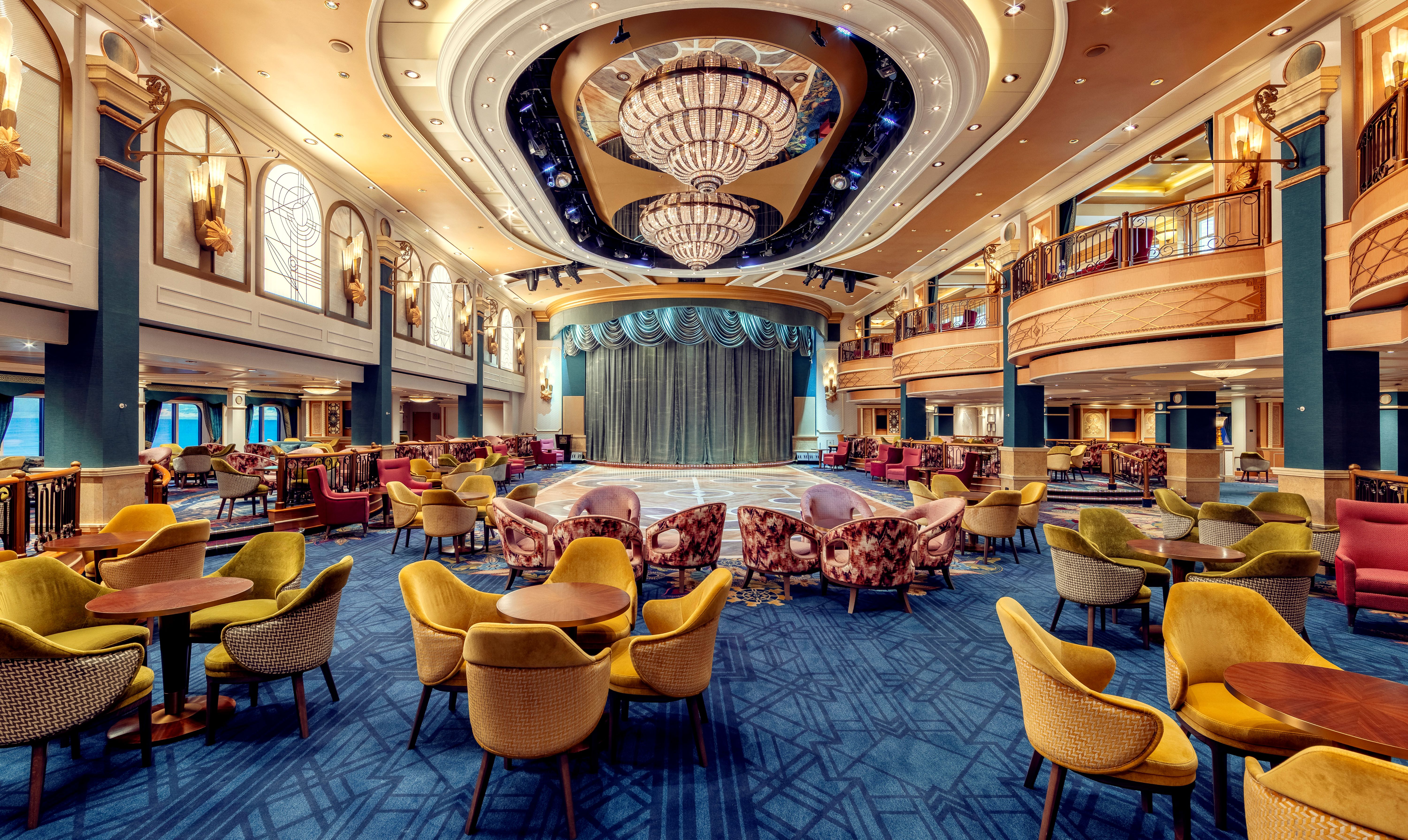 the-queens-room-onboard-queen-elizabeth