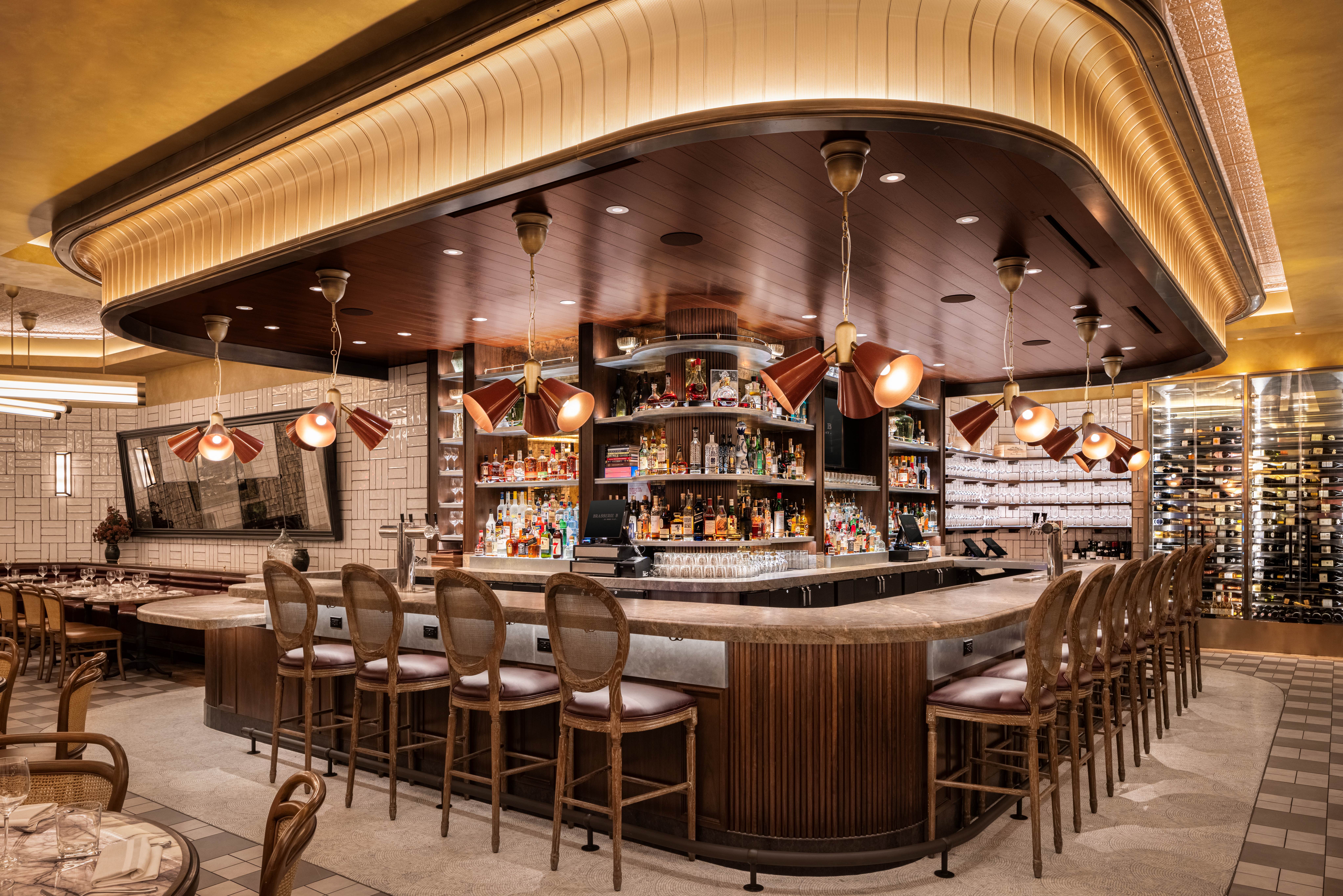 brasserie-b-by-bobby-flay-interior-at-caesars-palace-las-vegas