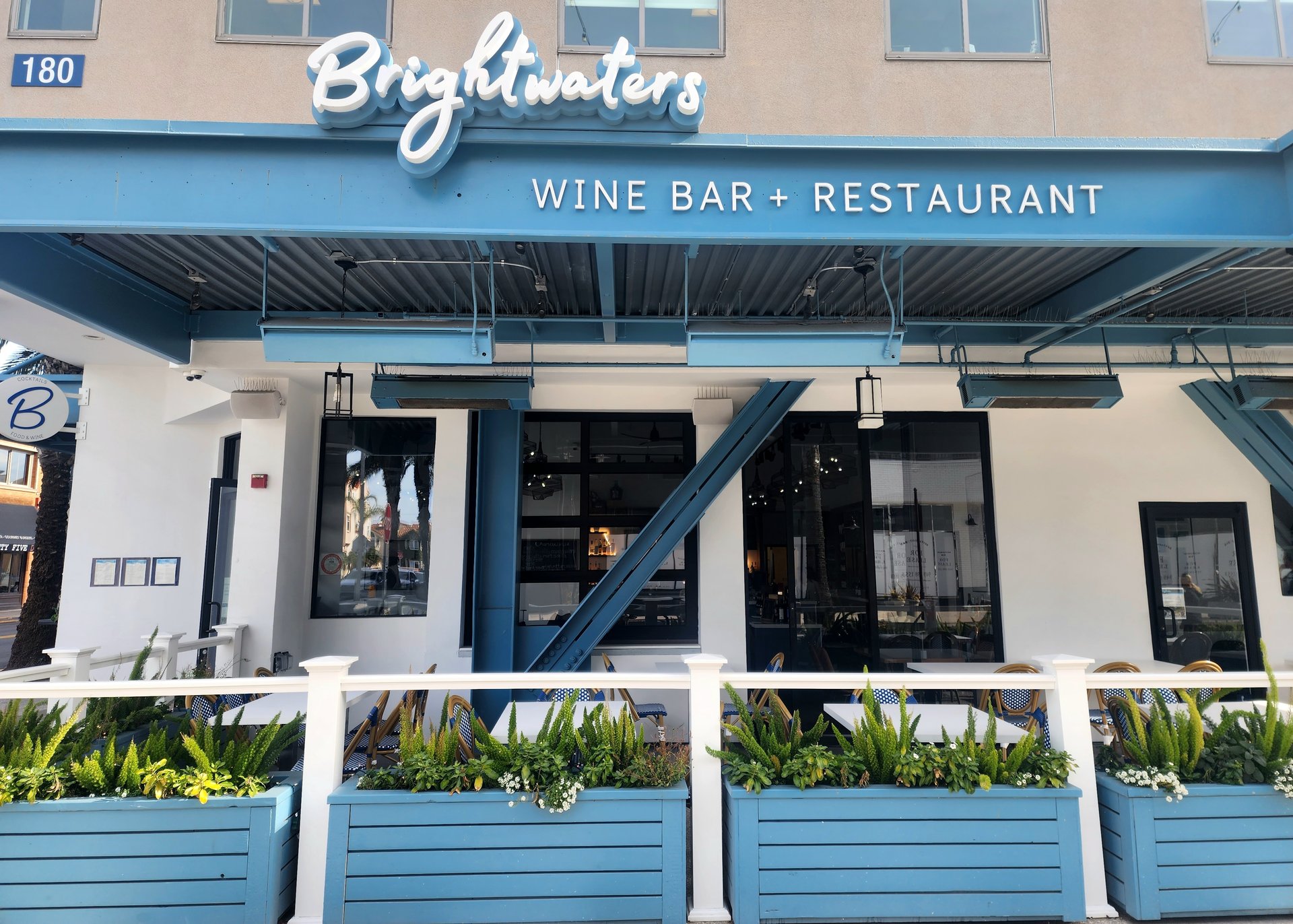 brightwaters-wine-bar-large-1