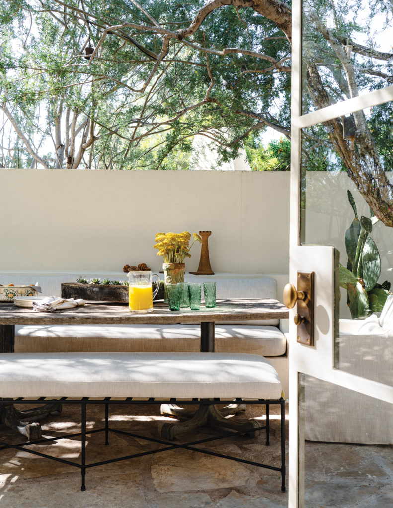 Outdoor dining table through doorway in Arizona