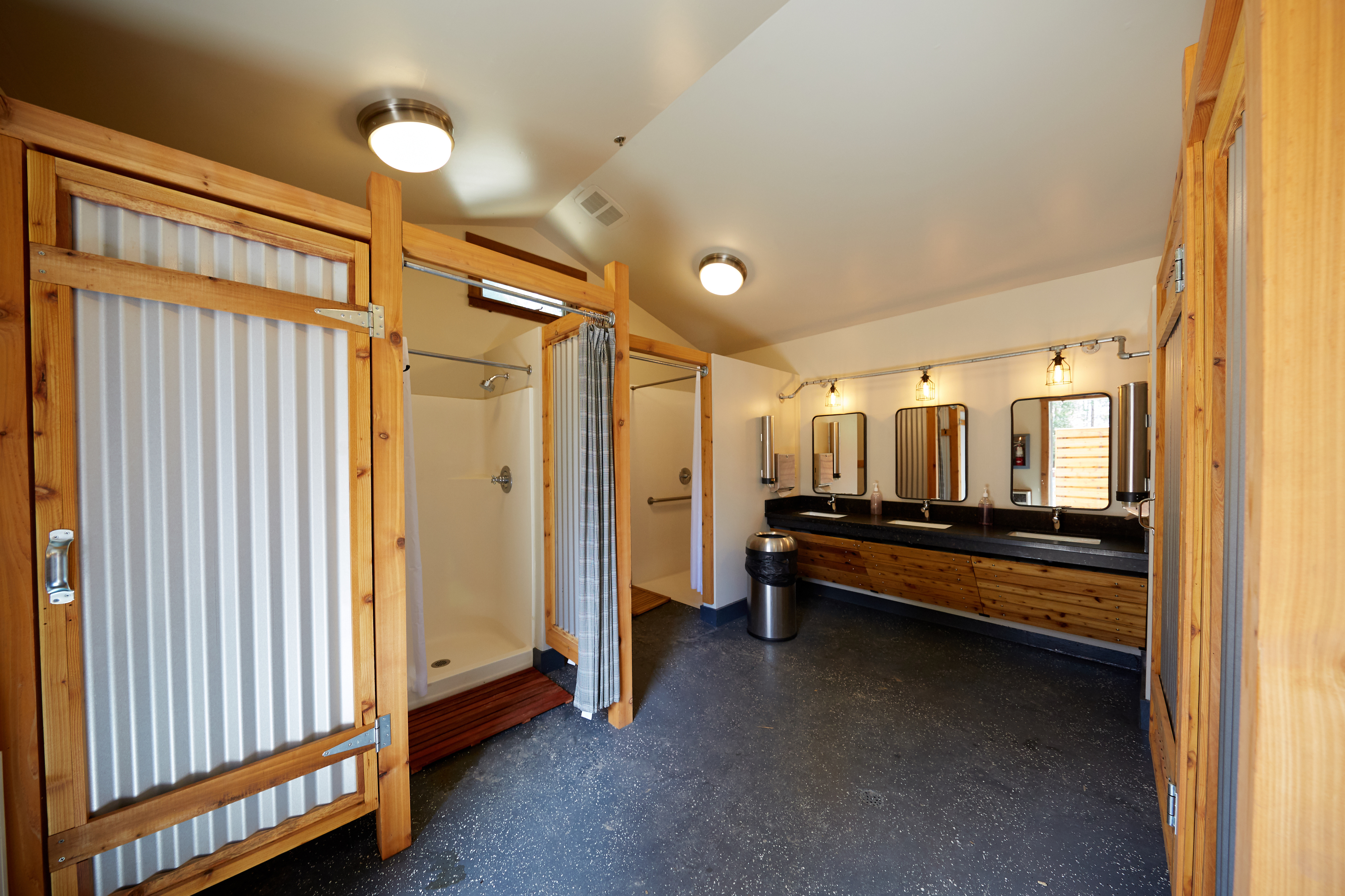 copy-of-evergreen-lodge-custom-camping-bath-house-kim-carroll-5-18_0033-4800