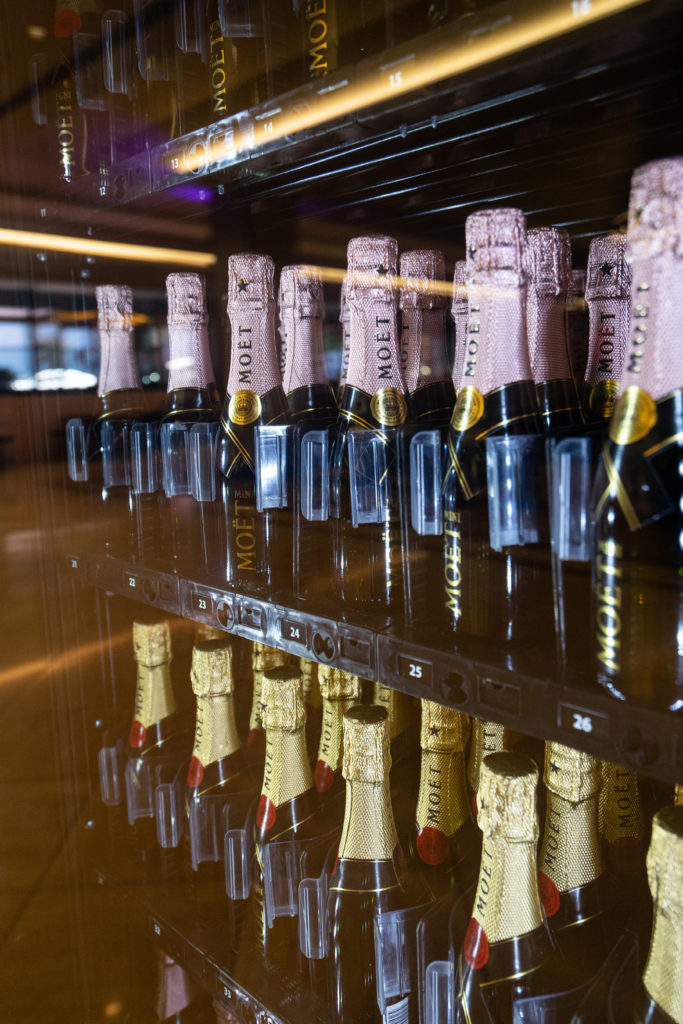 moet vending machine at hilton hotel union square