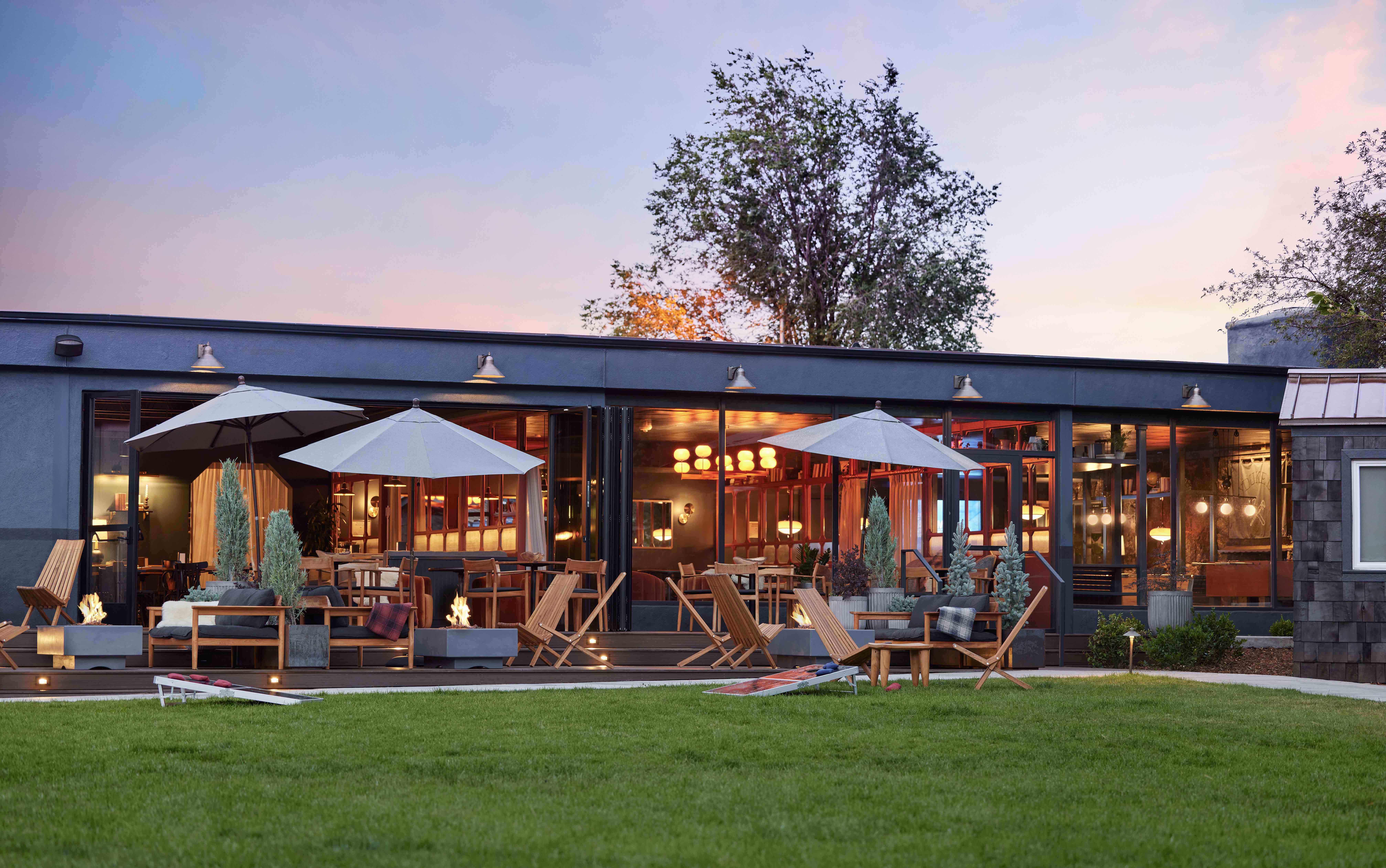 deck-evening_werner-segarra