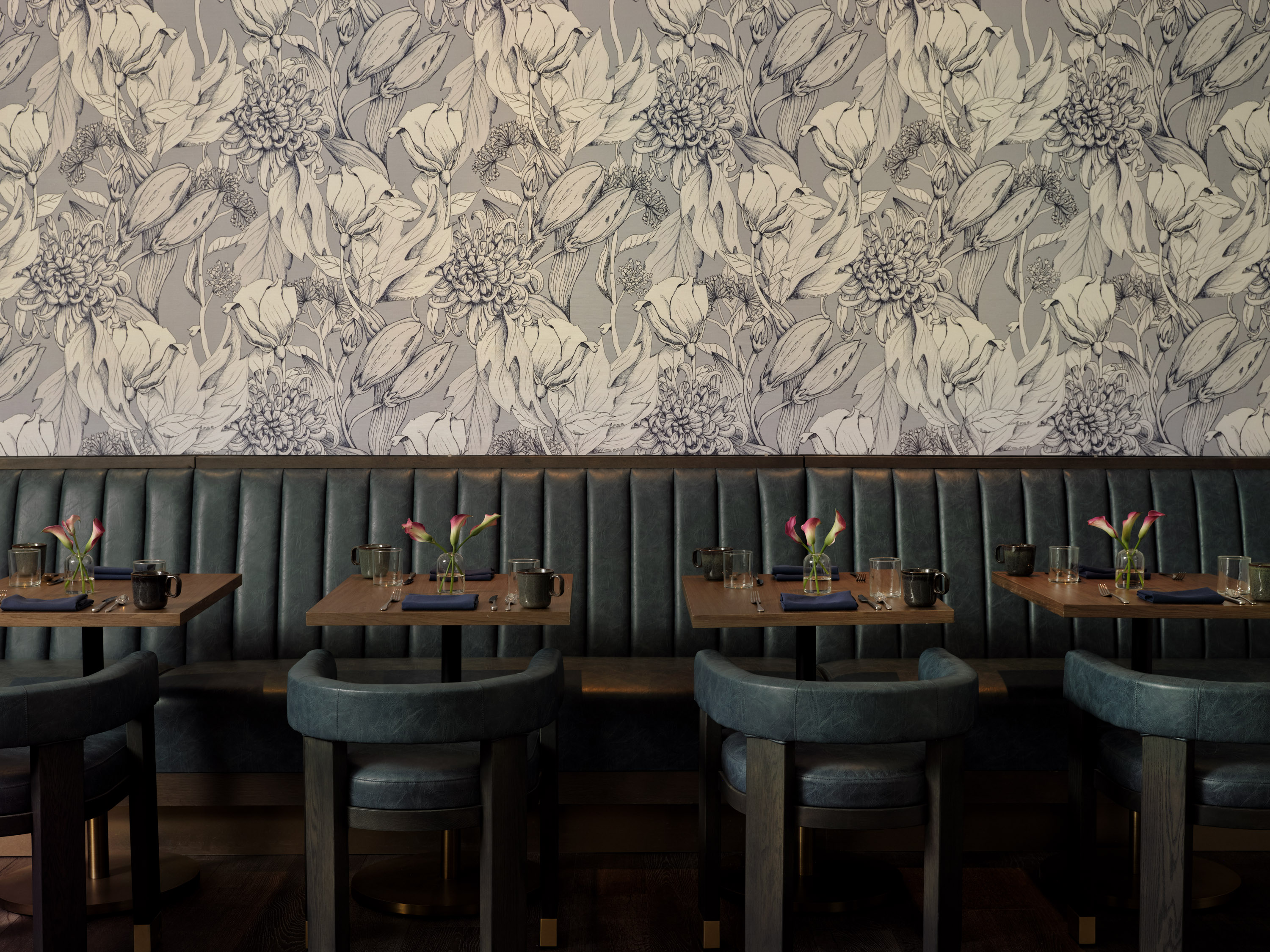 cavalier-at-intercontinental-san-antonio-riverwalk