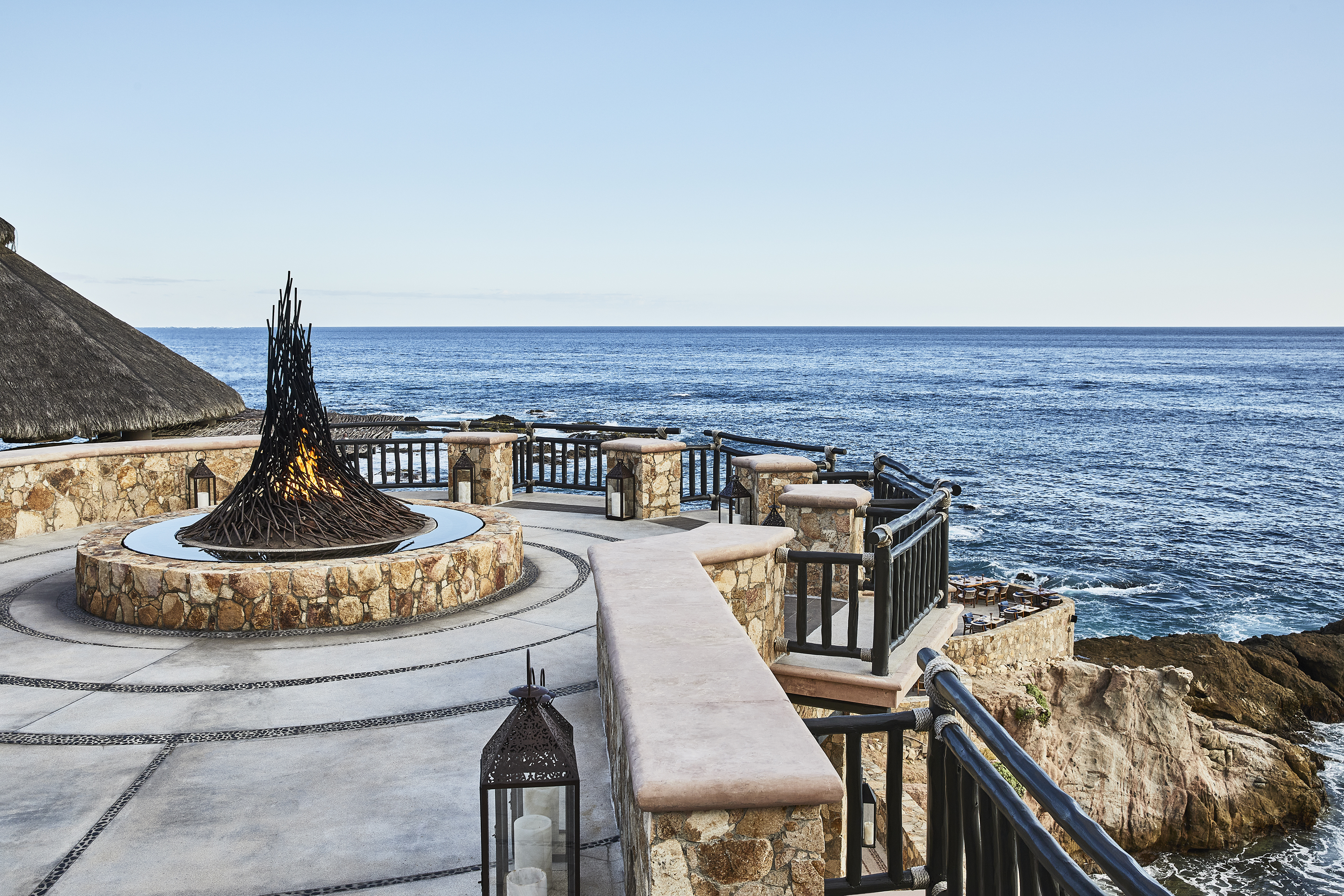 esp_hotel_lobby_lifestyle_2022_052a6177