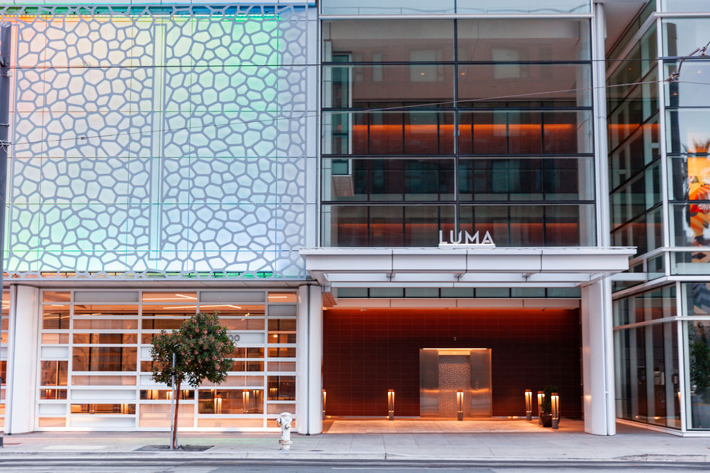 entrance_luma-hotel-san-francisco