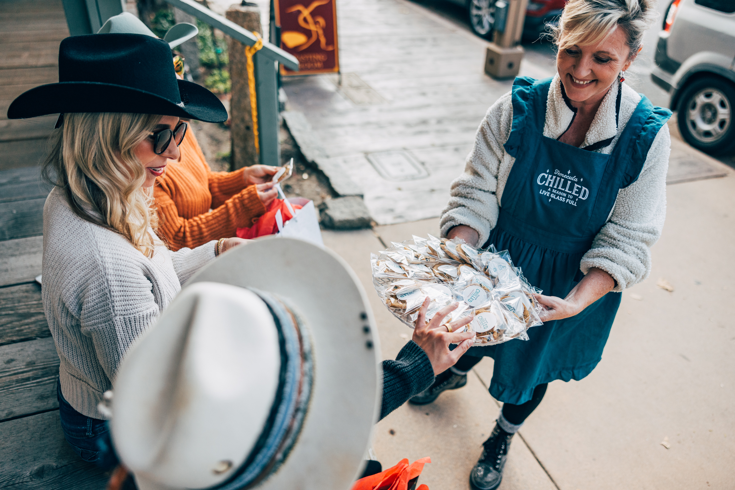 temecula-chilled-includes-free-cookies-for-visitors