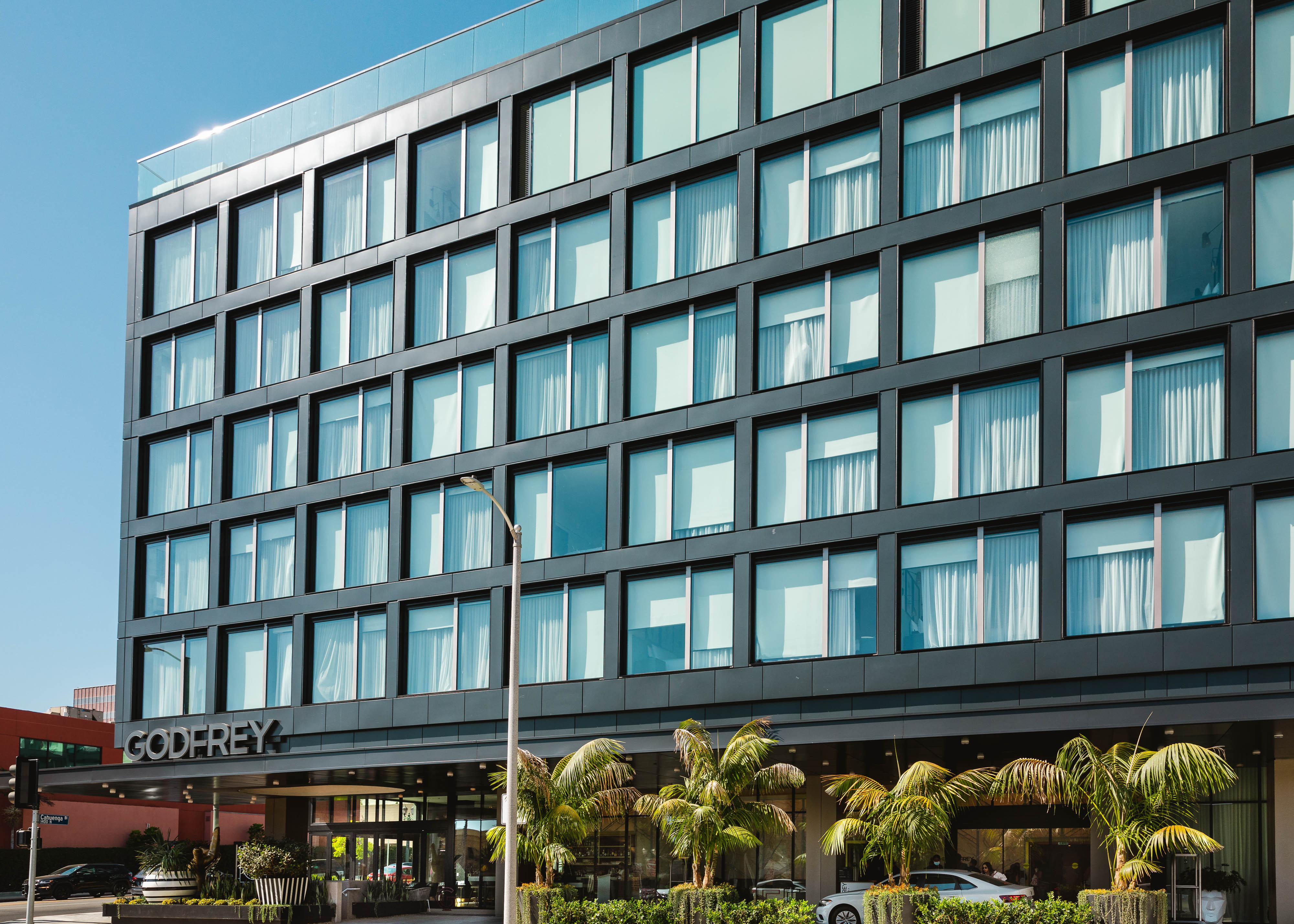 exterior_credit-the-godfrey-hotel-hollywood