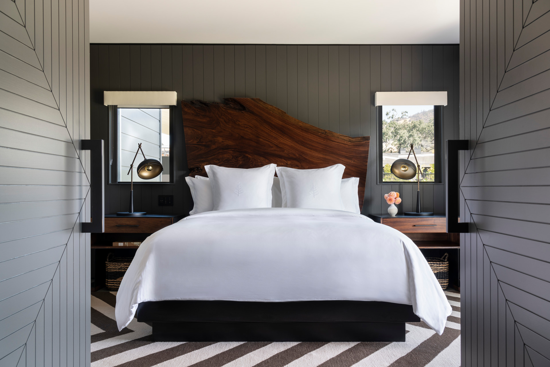 four-seasons-resort-napa-valley-guestroom-2