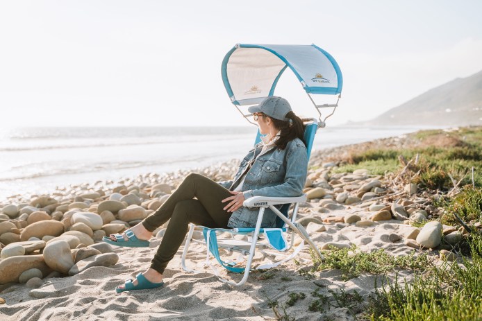 GCI Outdoor Big Surf Chair with Sunshade on the beach