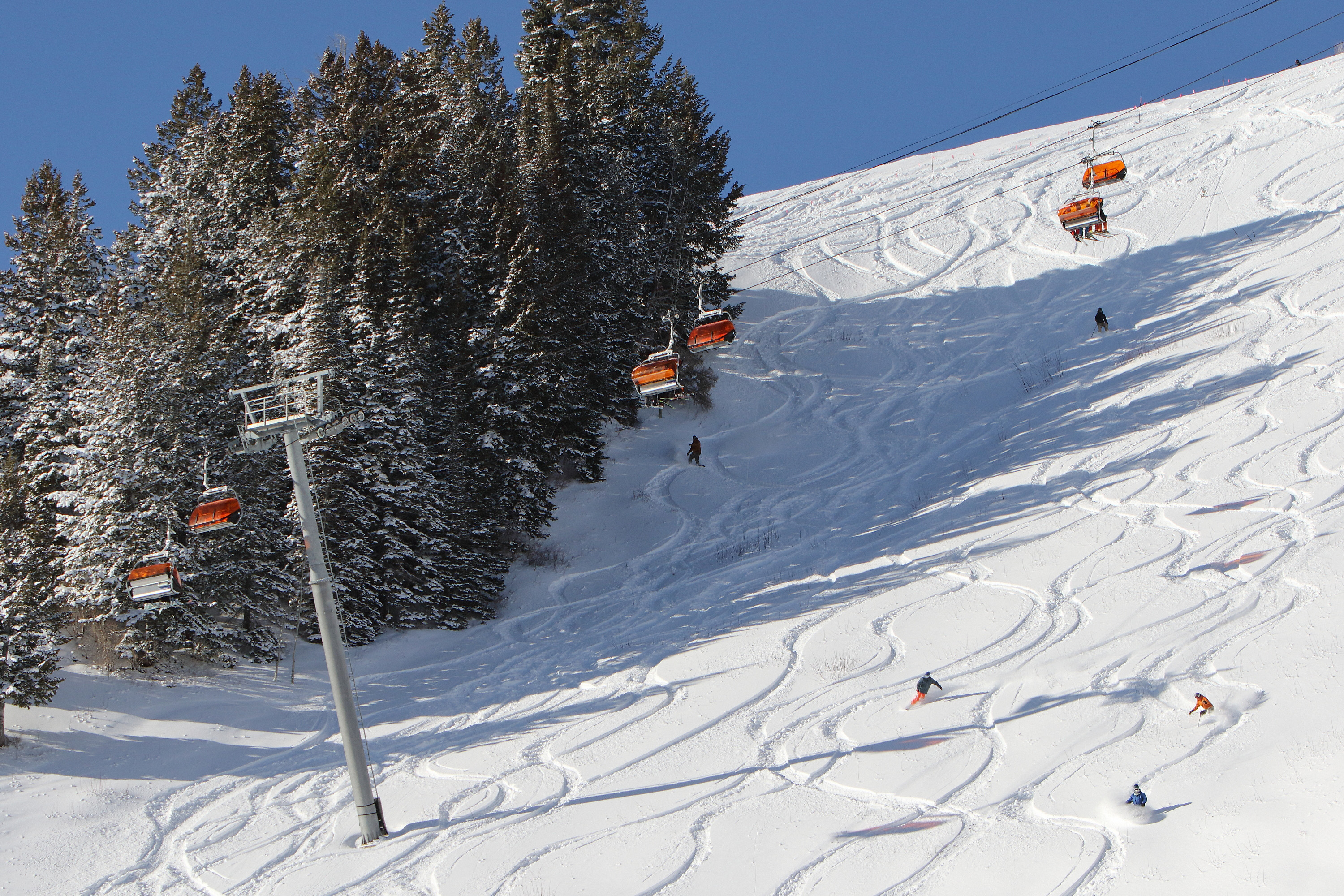 orange-bubble-express-at-canyons-village