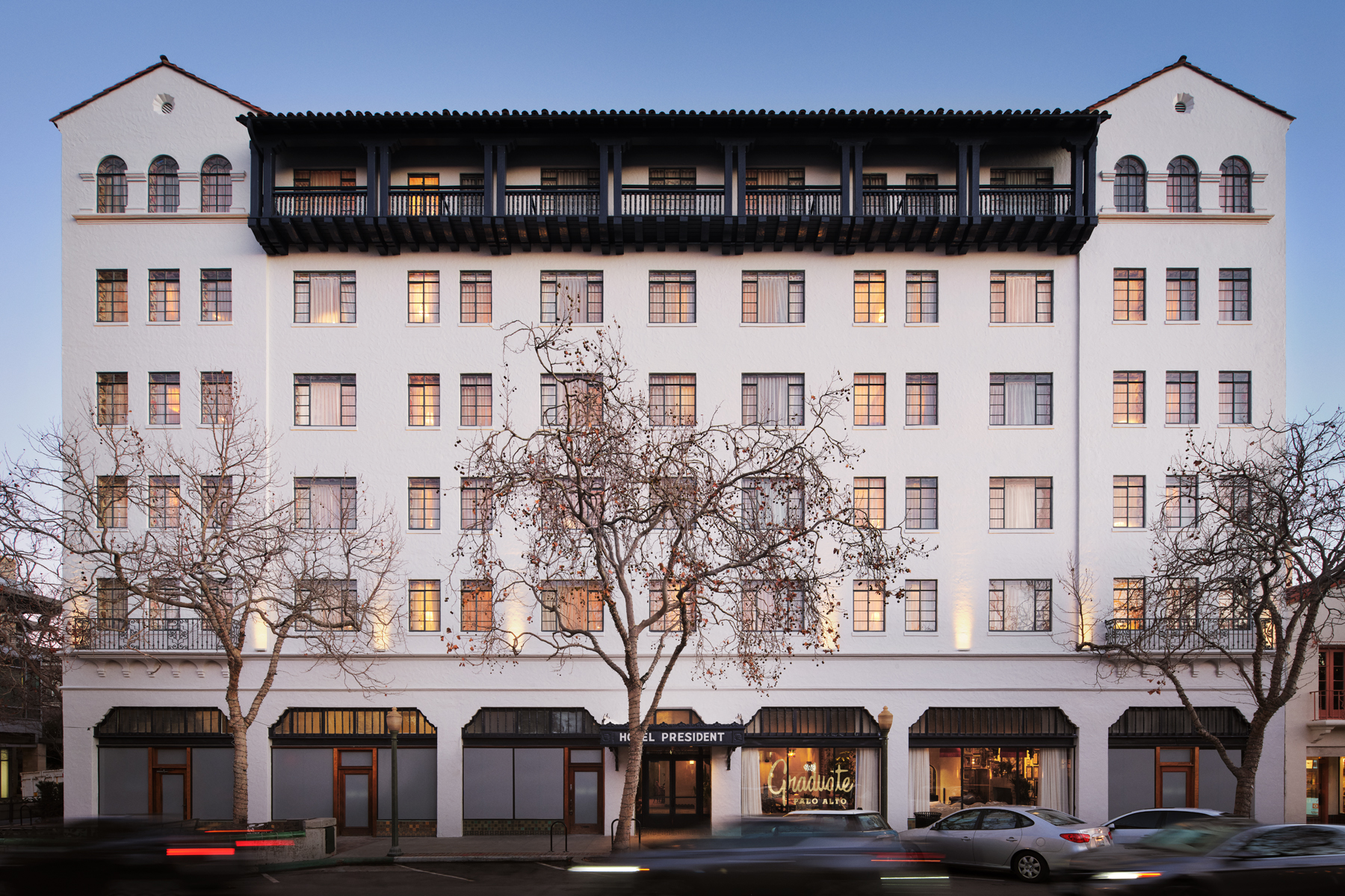 graduate-palo-alto-exterior