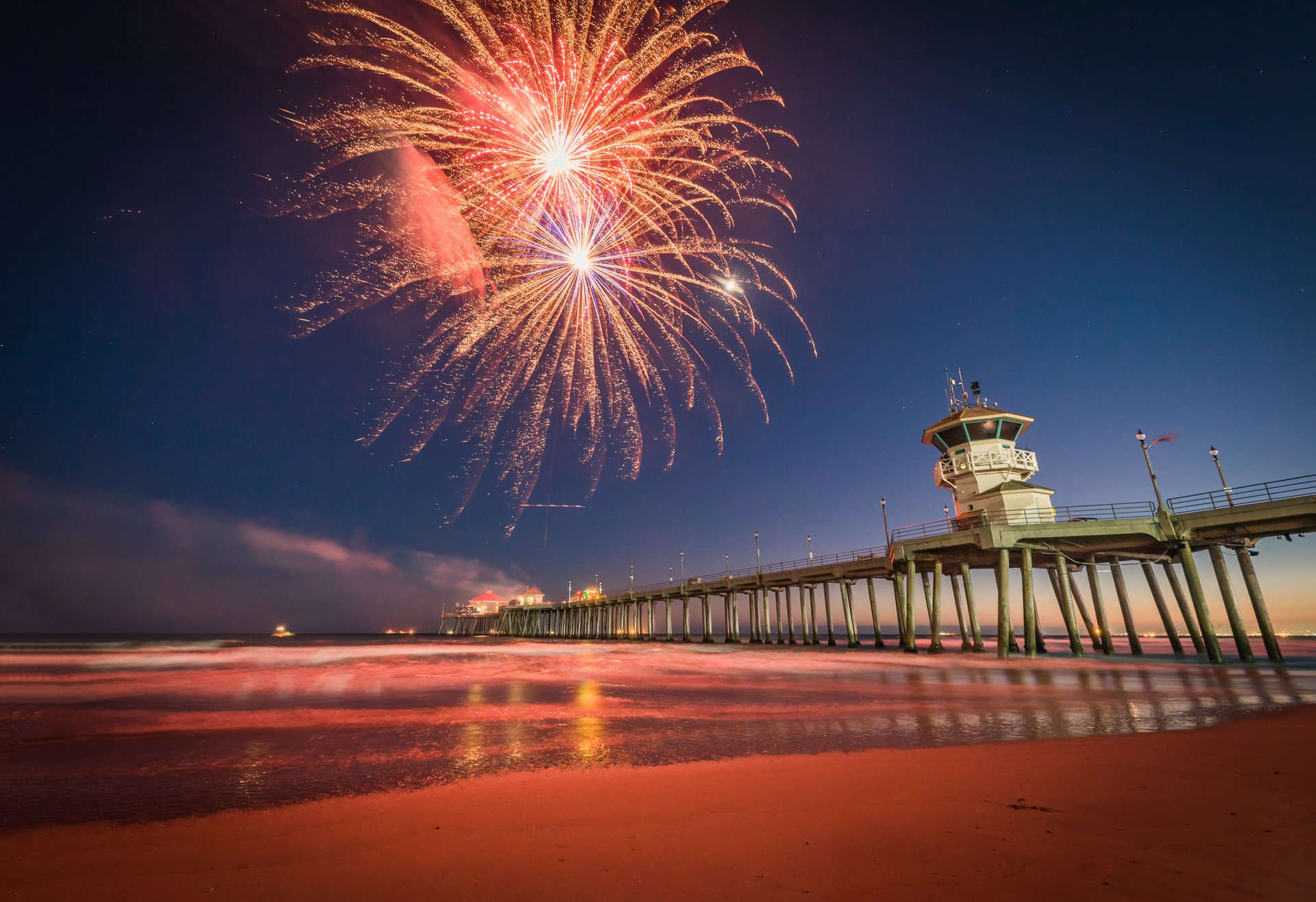 hb-fireworks-2022-1-large-1
