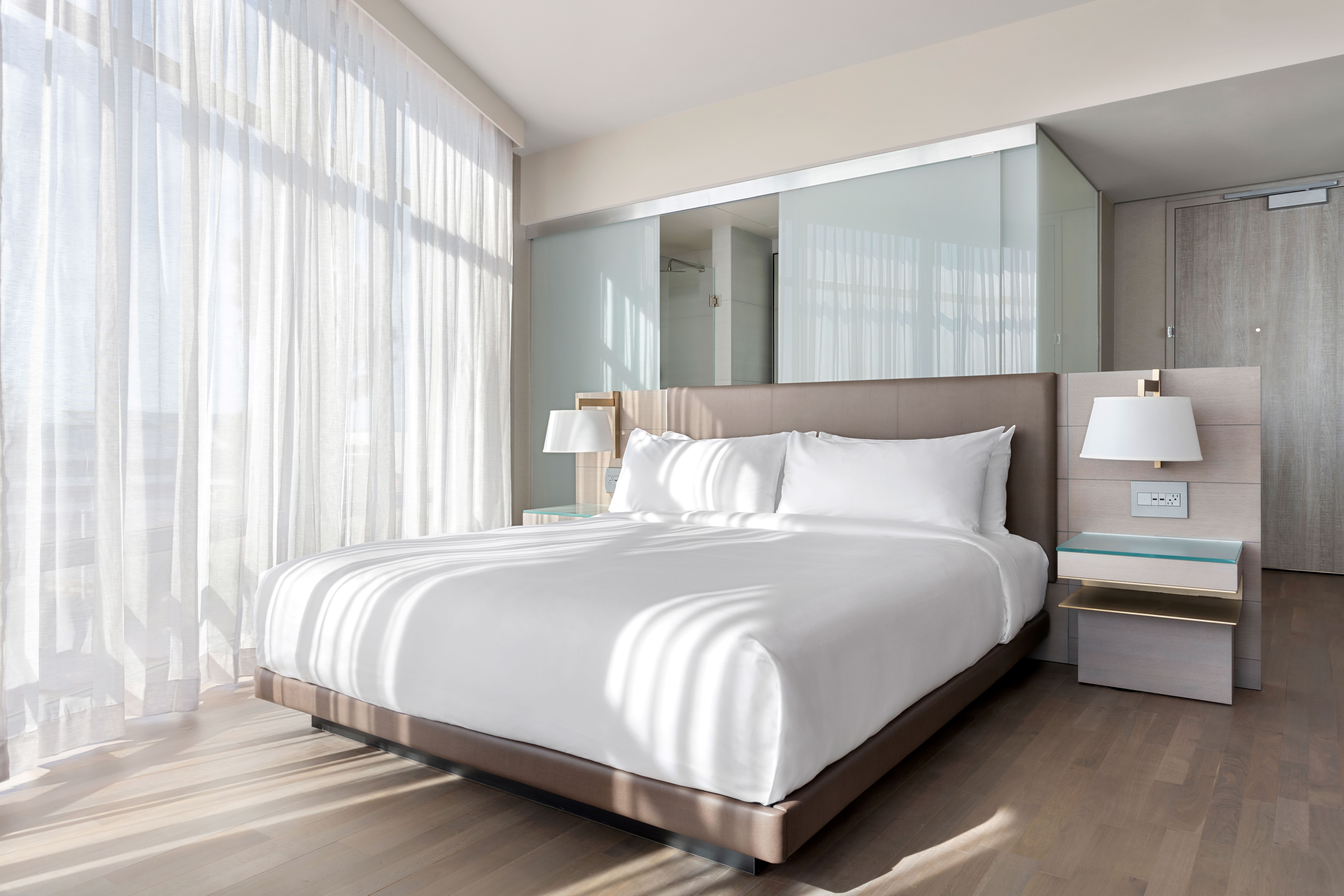 tetra-guestroom